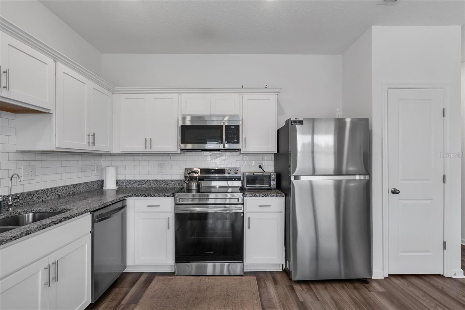 6359 KAY MORGAN LN — photo 12
