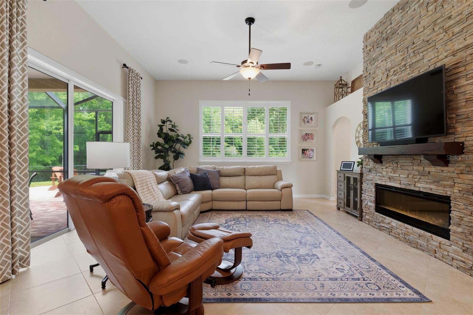 14828 MAN O WAR DR — photo 26