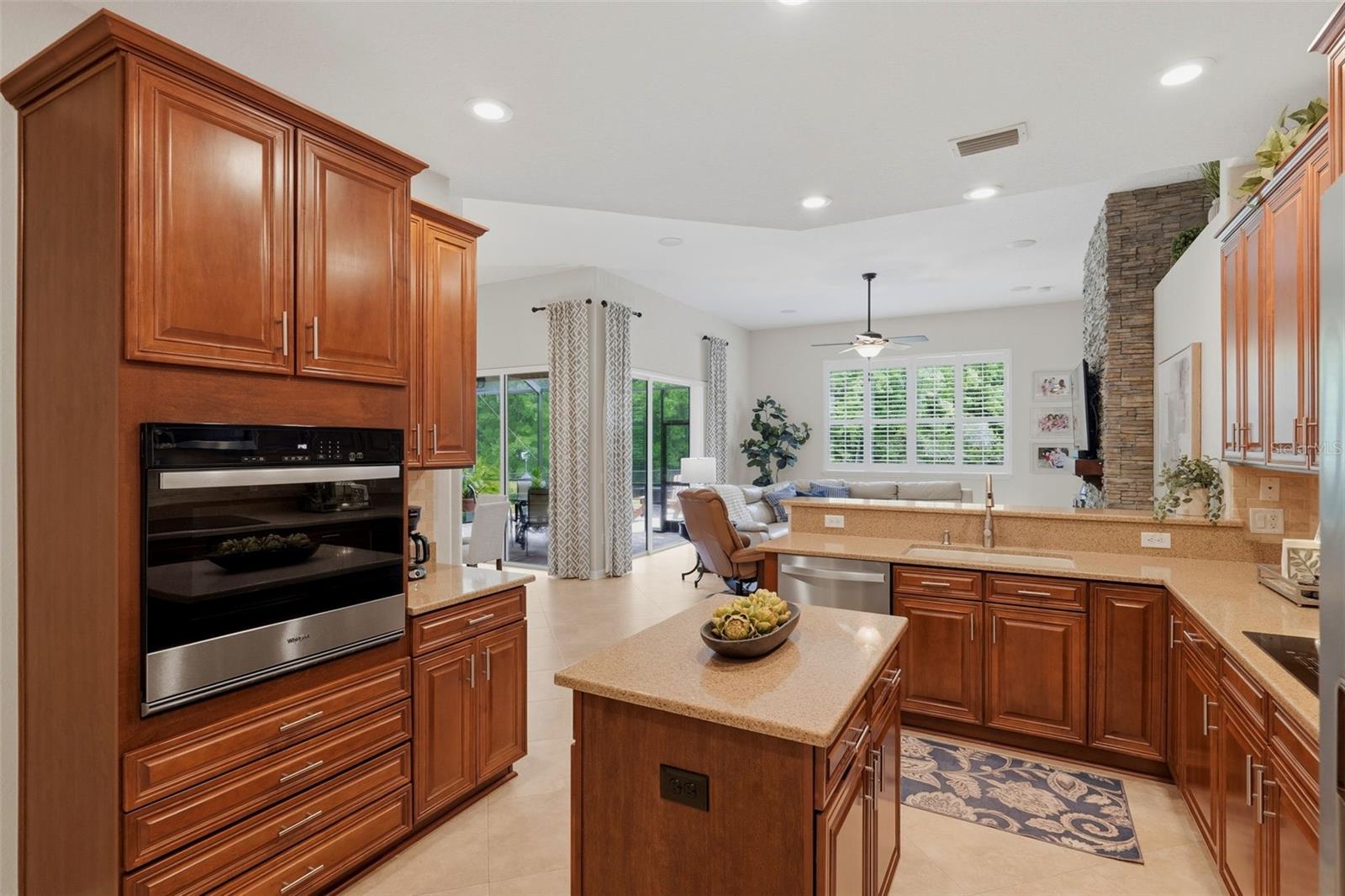 14828 MAN O WAR DR — photo 31