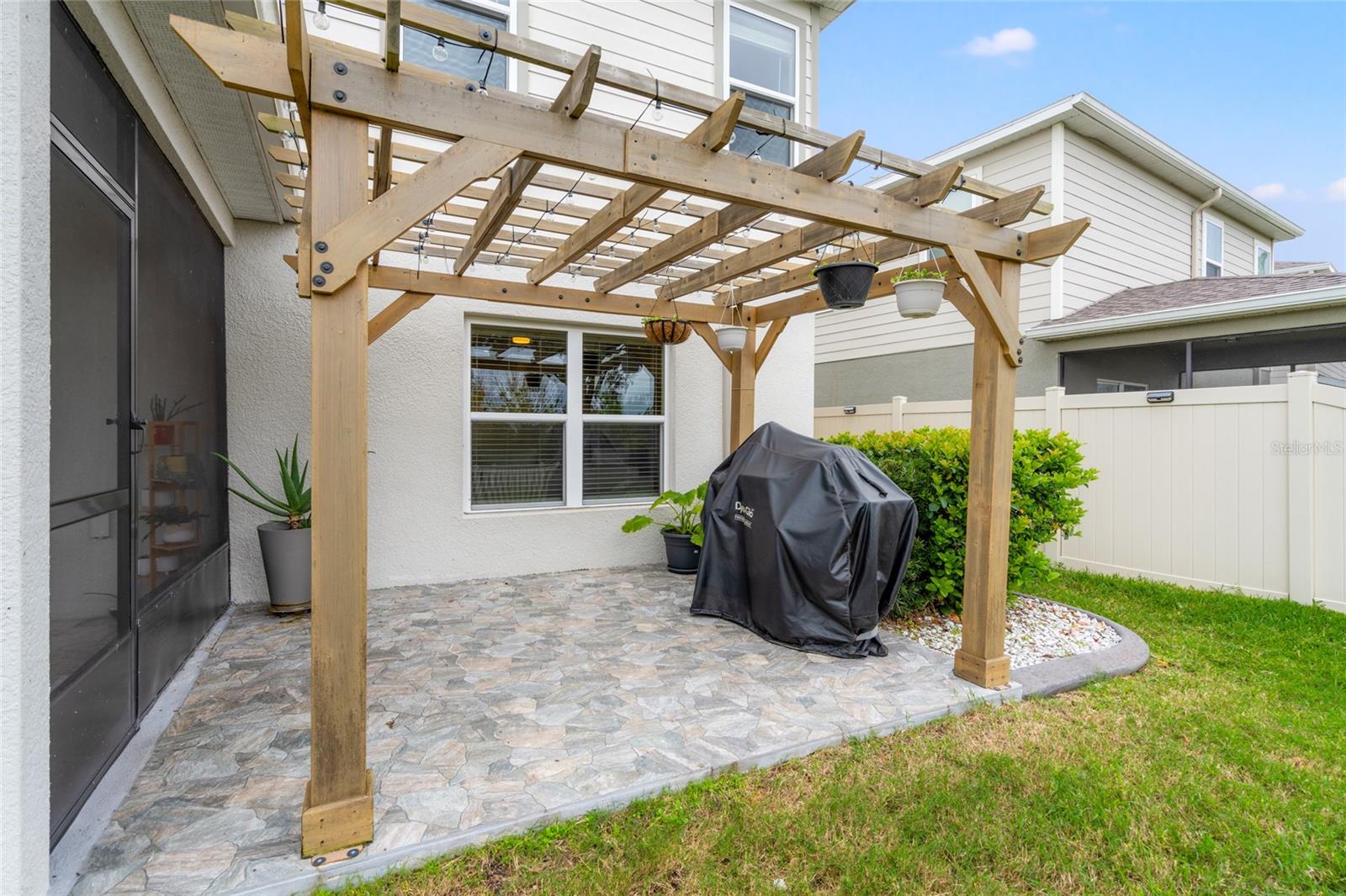 10480 HAWKS LANDING DR — photo 35