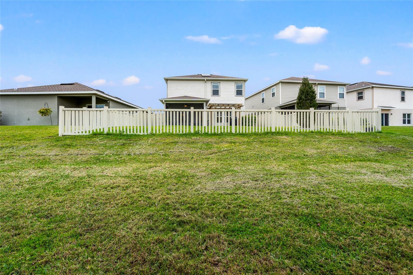 10480 HAWKS LANDING DR — photo 38