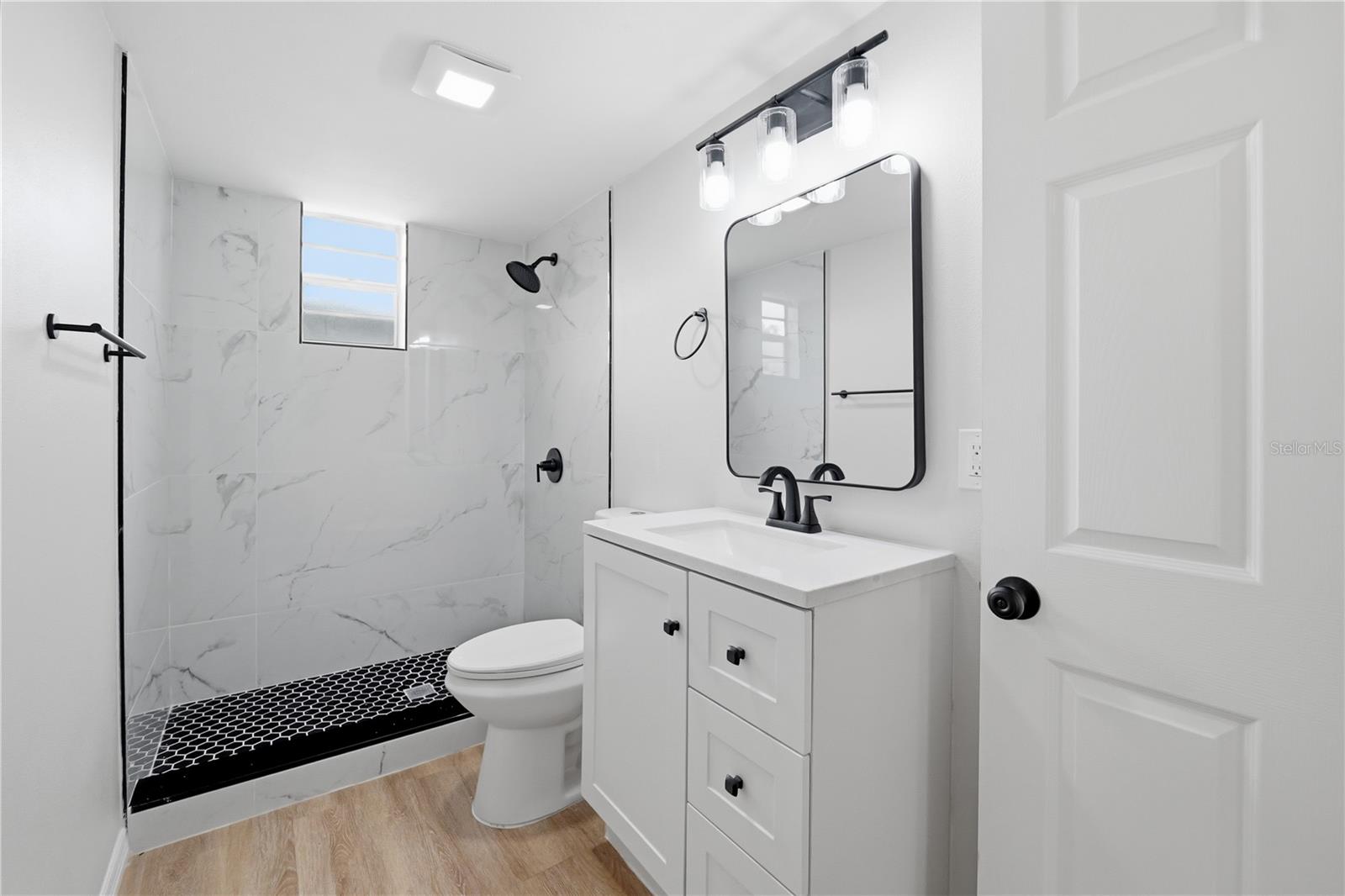 3923 W FLORA ST — photo 15