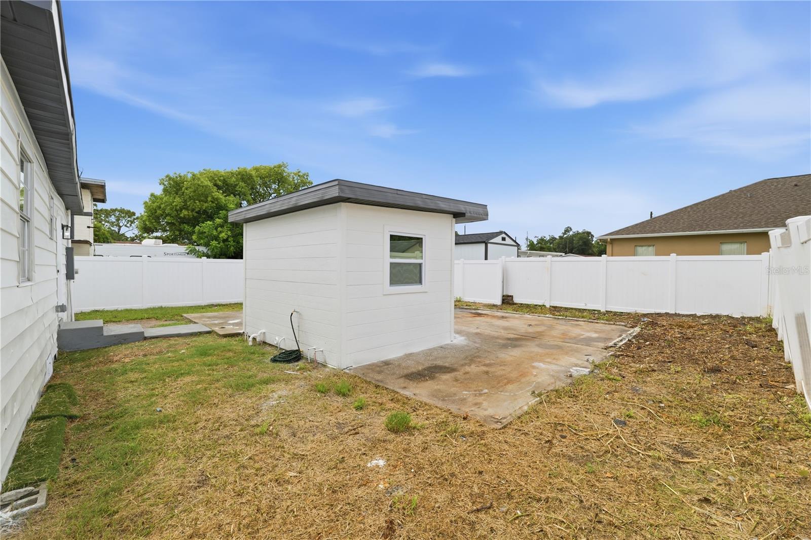 3923 W FLORA ST — photo 31