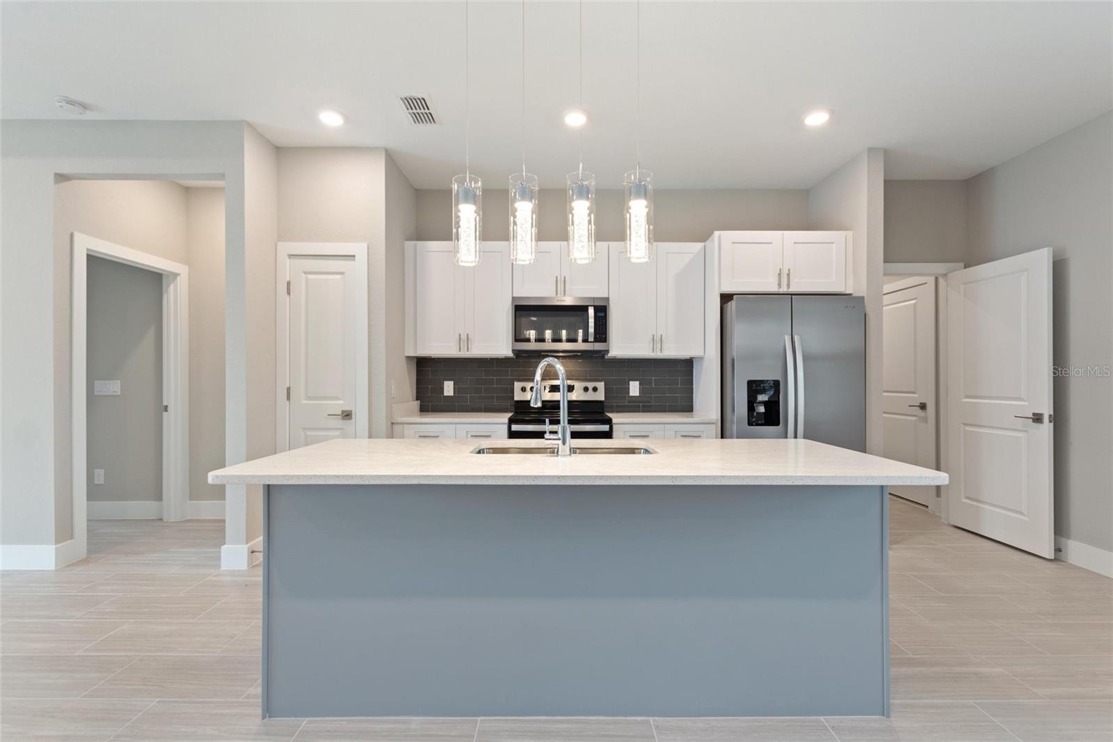 3506 LOOKOUT LN — photo 14
