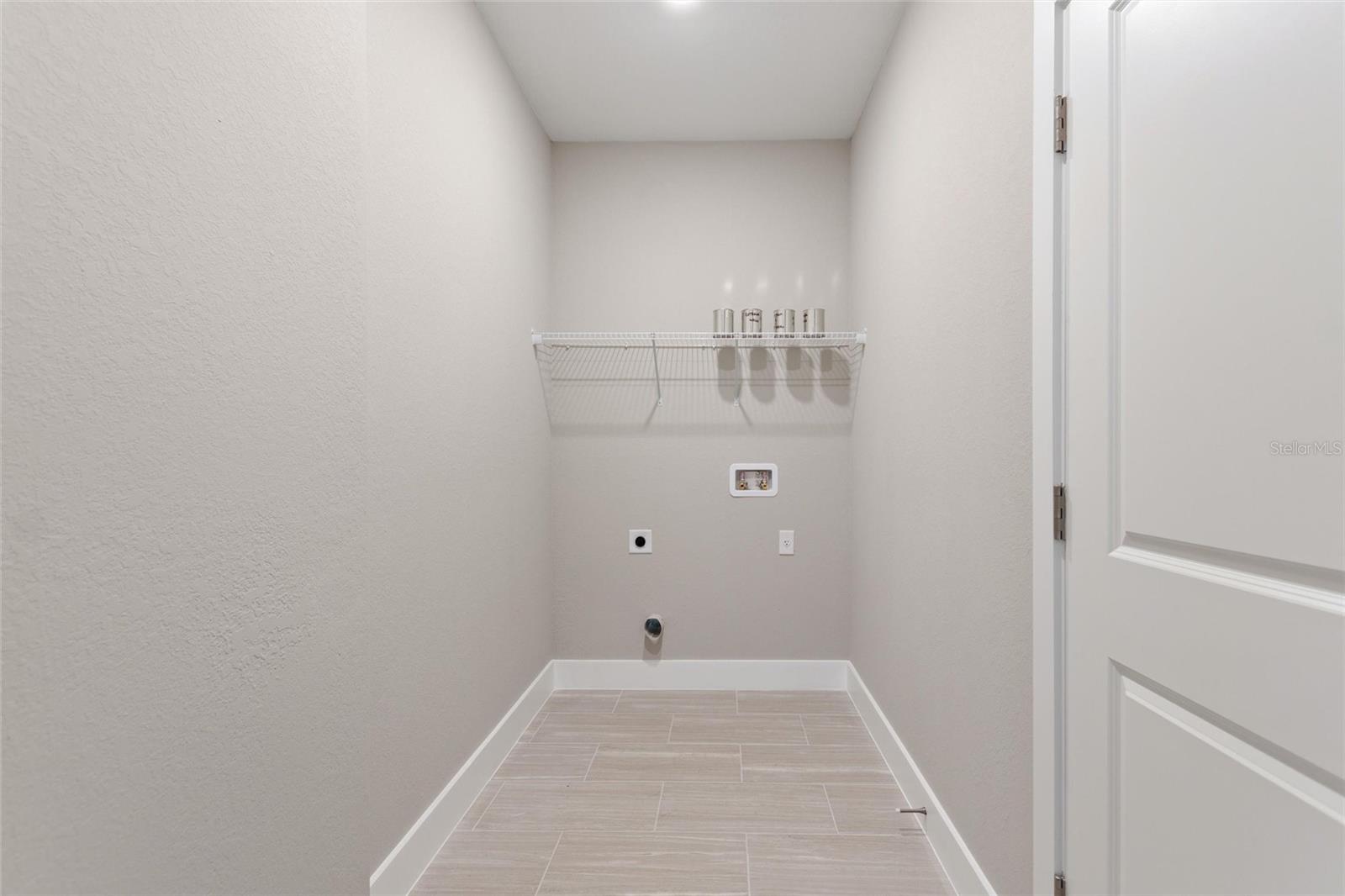 3506 LOOKOUT LN — photo 27