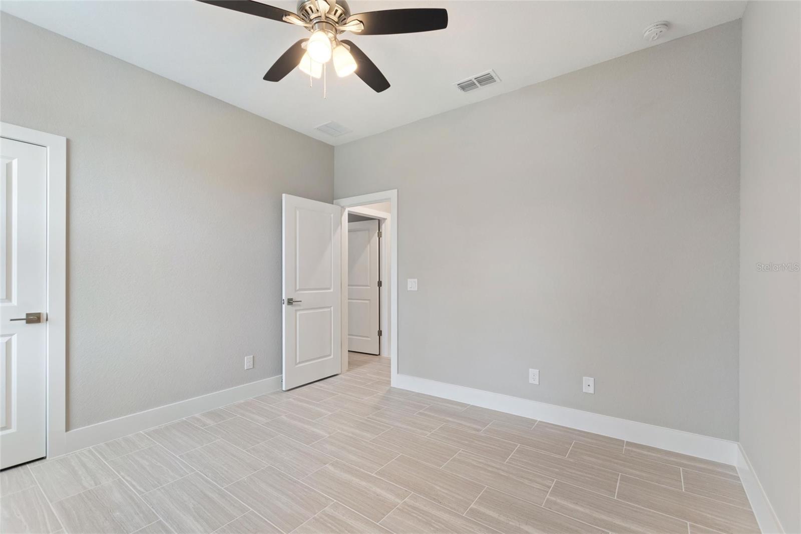3506 LOOKOUT LN — photo 20