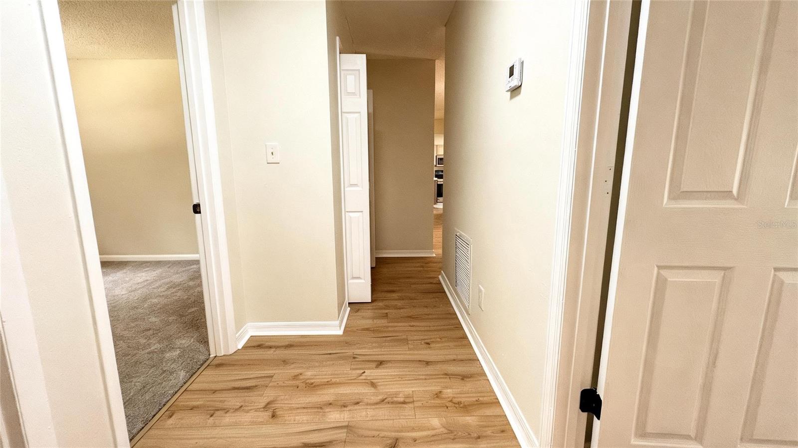 22360 STILLWOOD DR — photo 27