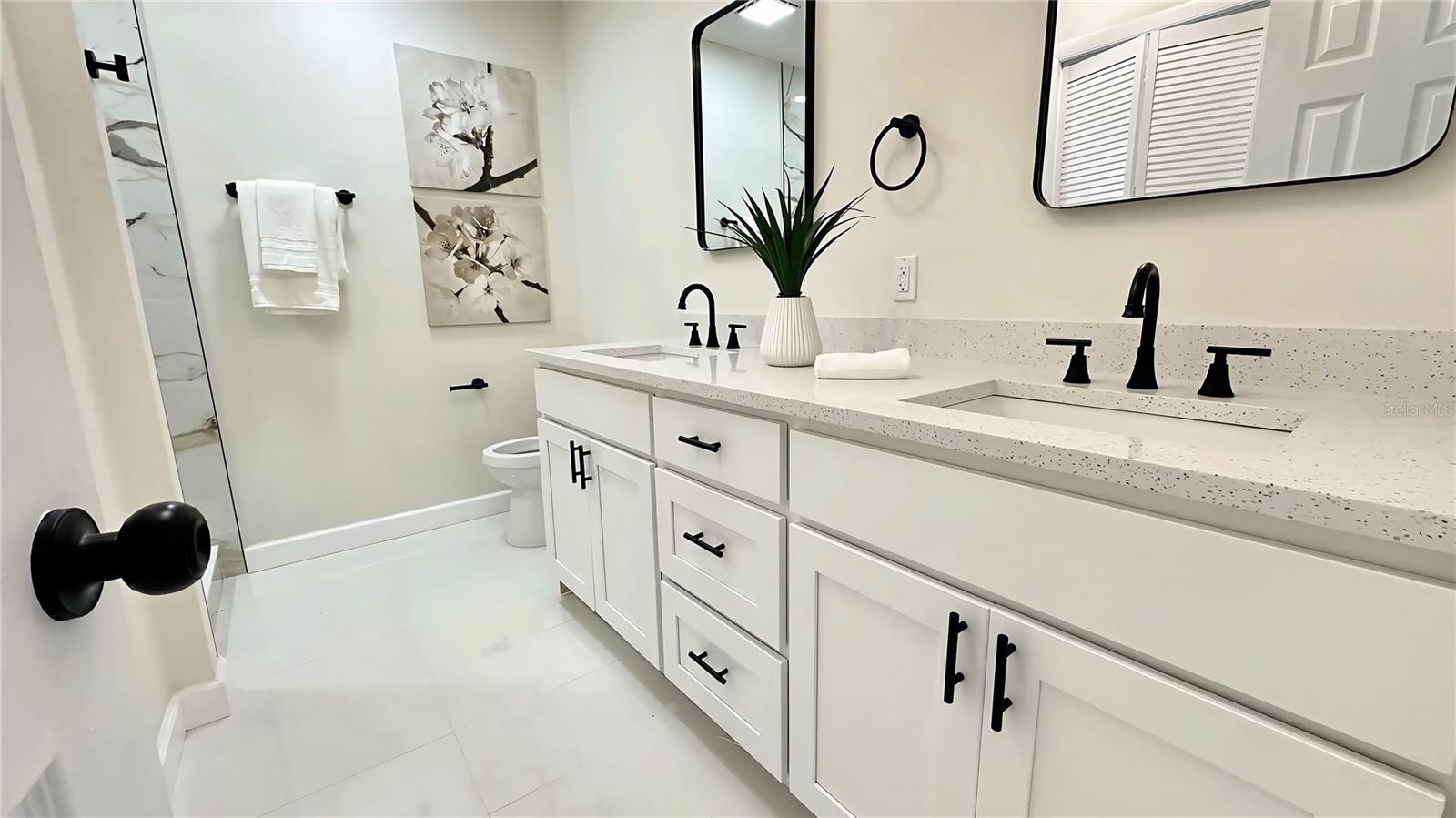 22360 STILLWOOD DR — photo 25