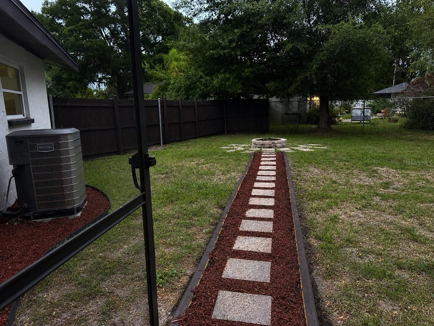 22360 STILLWOOD DR — photo 34