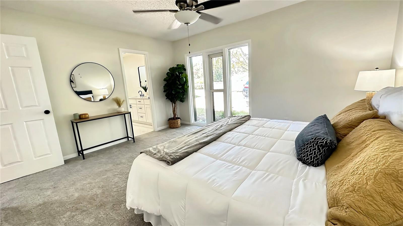22360 STILLWOOD DR — photo 23