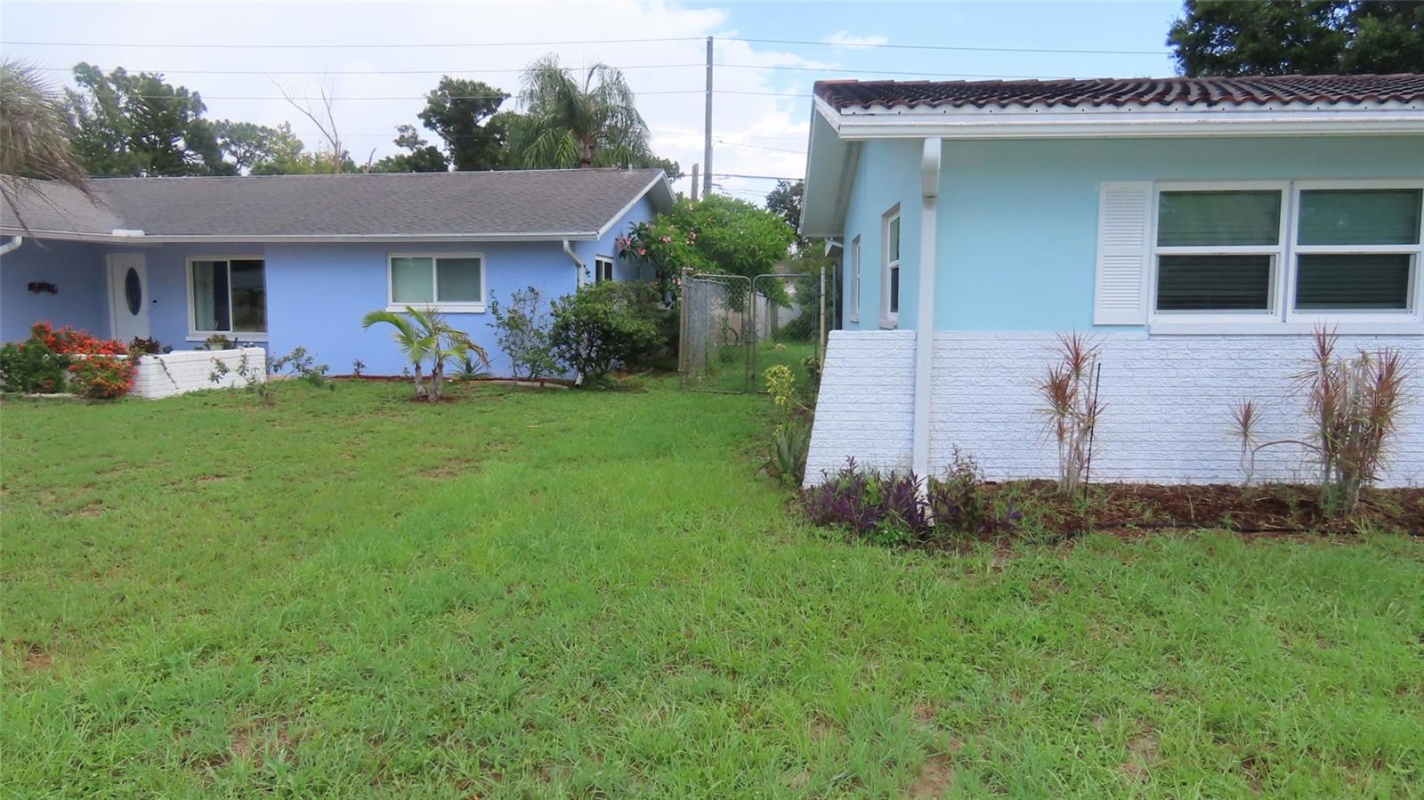 2459 RUTLAND LN — photo 3
