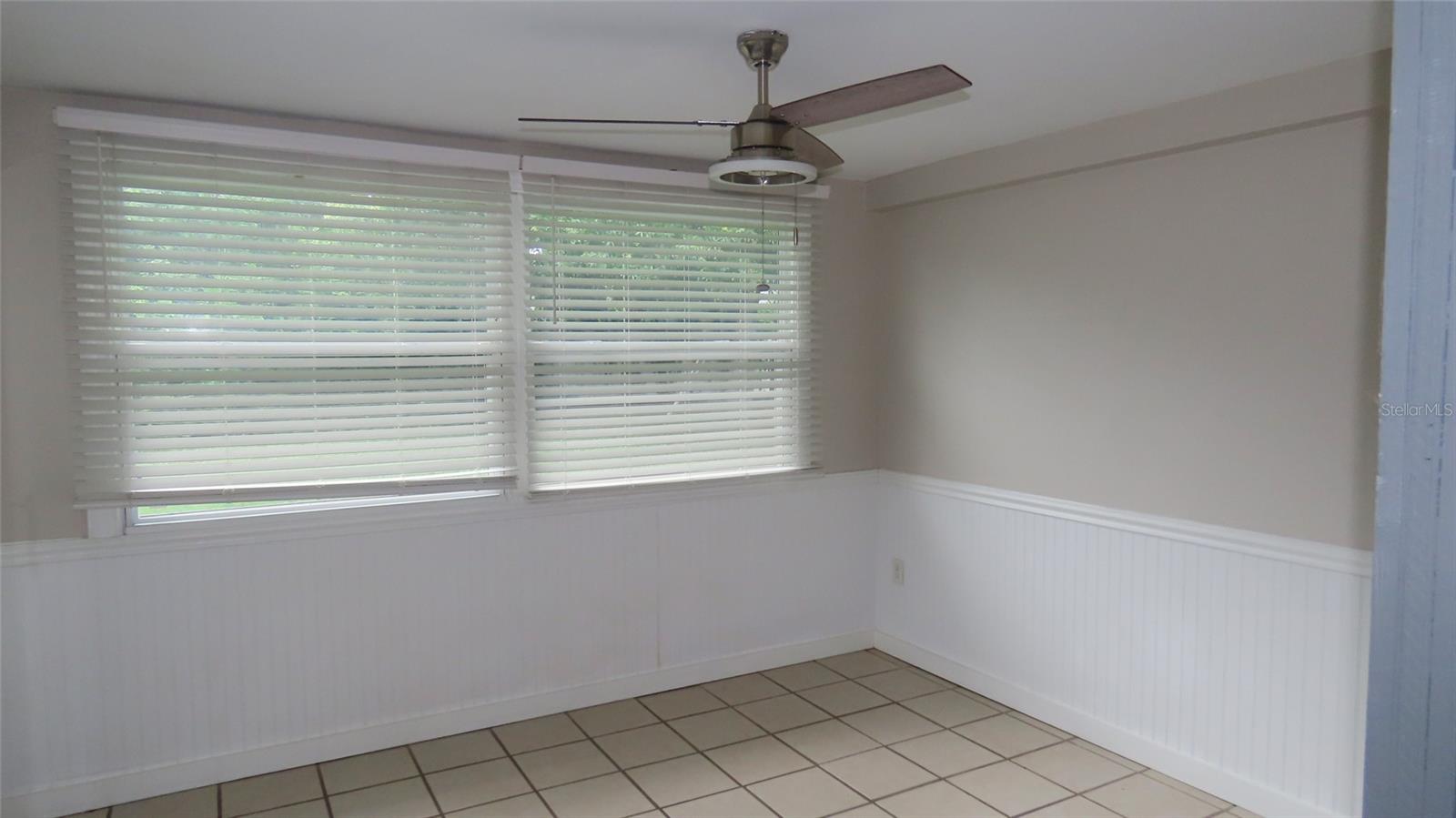 2459 RUTLAND LN — photo 15