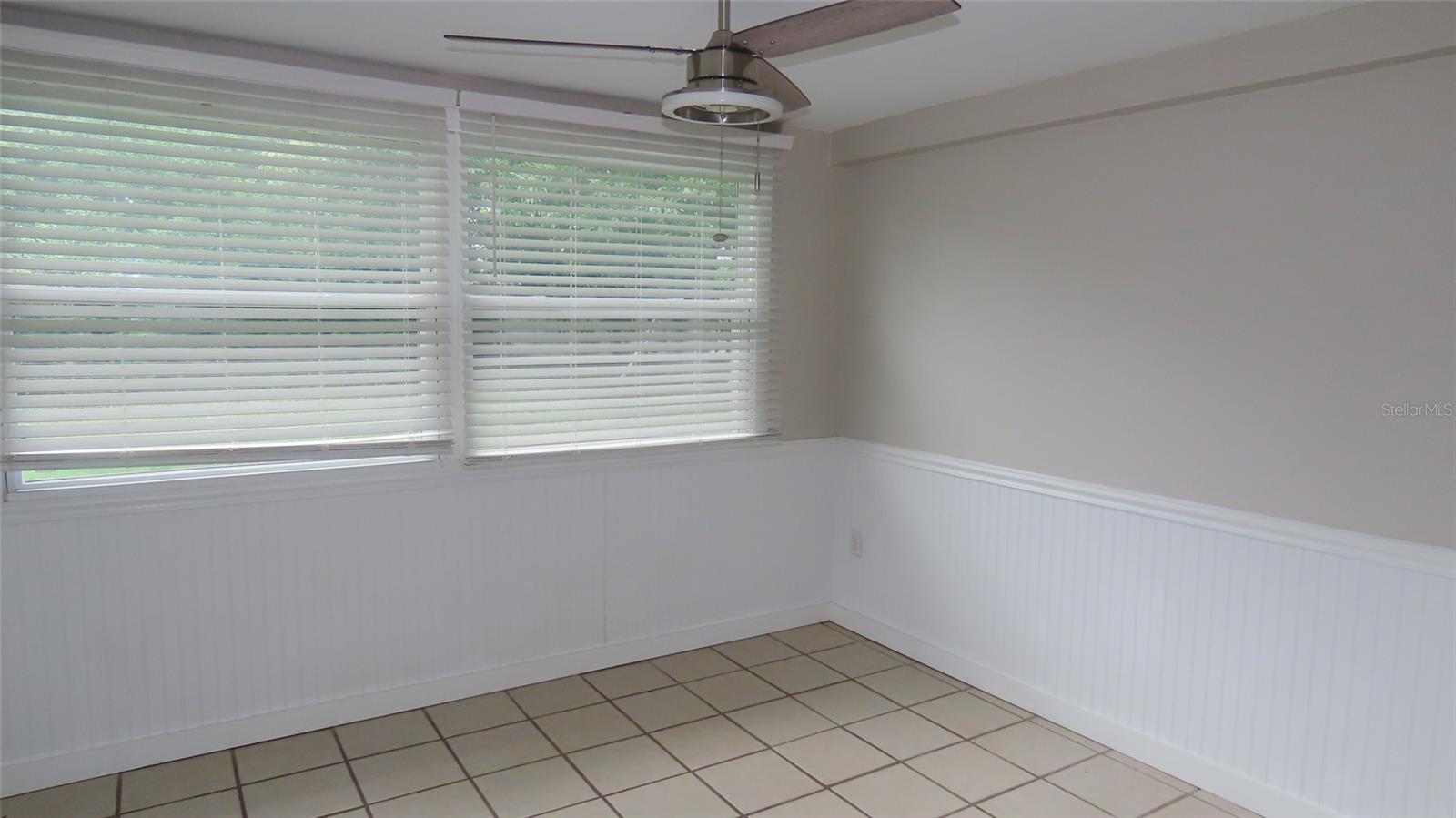 2459 RUTLAND LN — photo 13