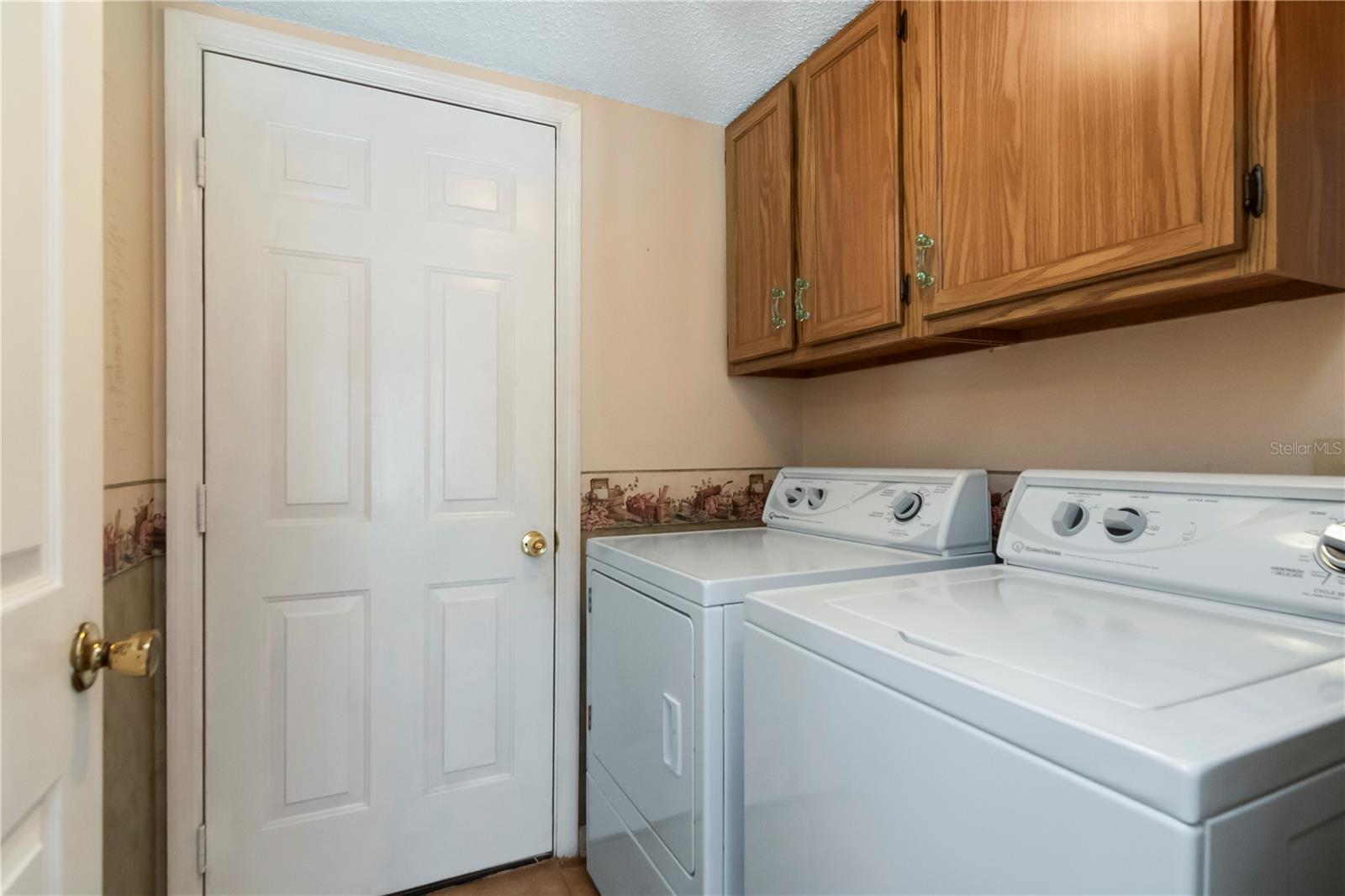 2608 BERRYVINE PL — photo 27