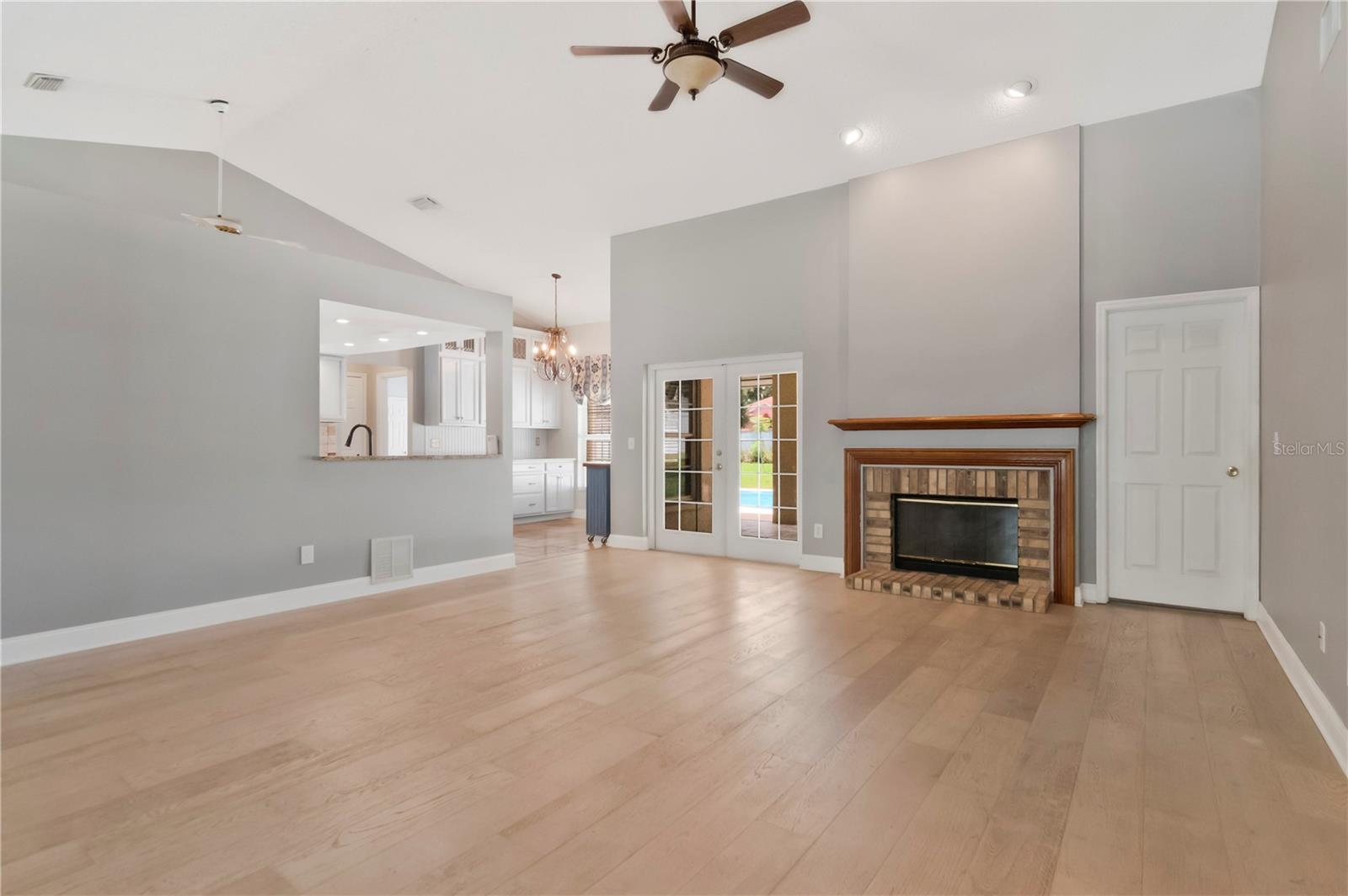2608 BERRYVINE PL — photo 15