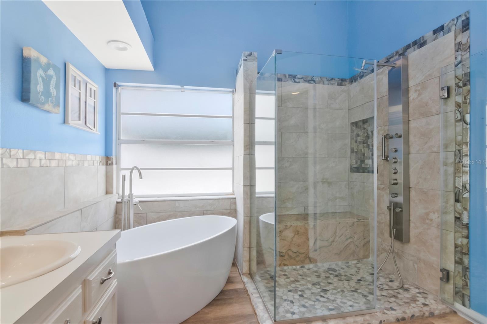 2608 BERRYVINE PL — photo 21