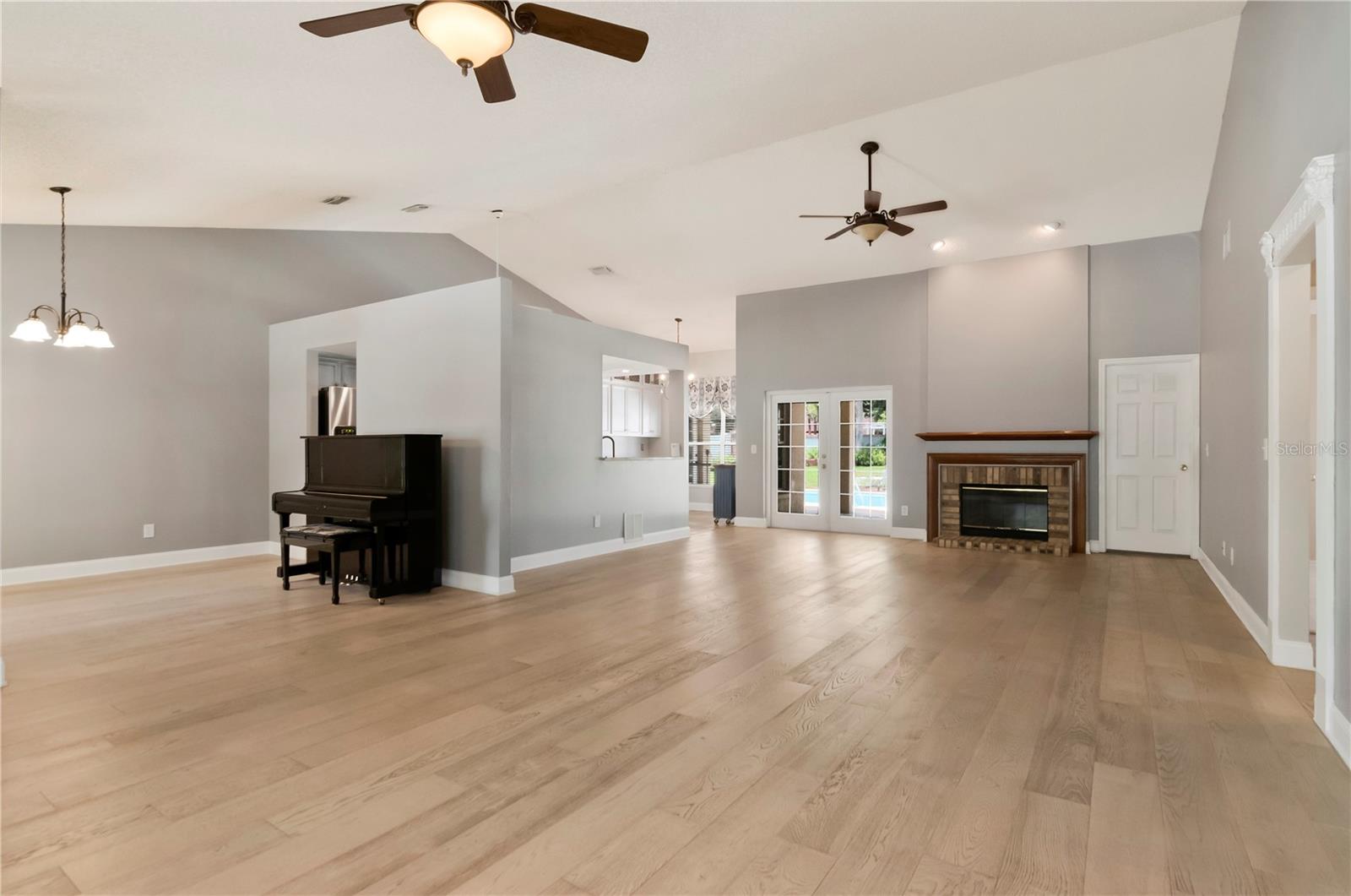 2608 BERRYVINE PL — photo 14