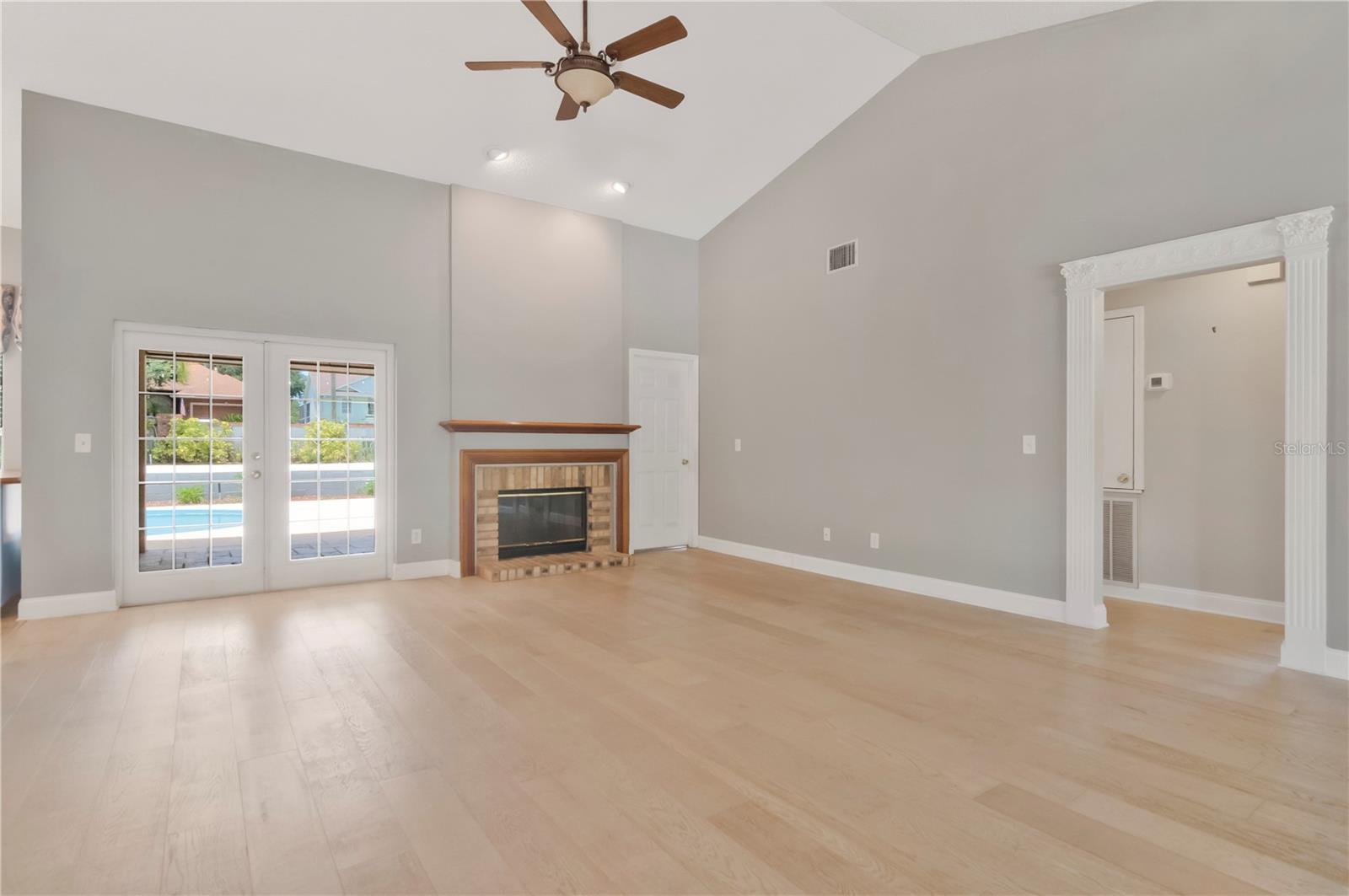 2608 BERRYVINE PL — photo 18
