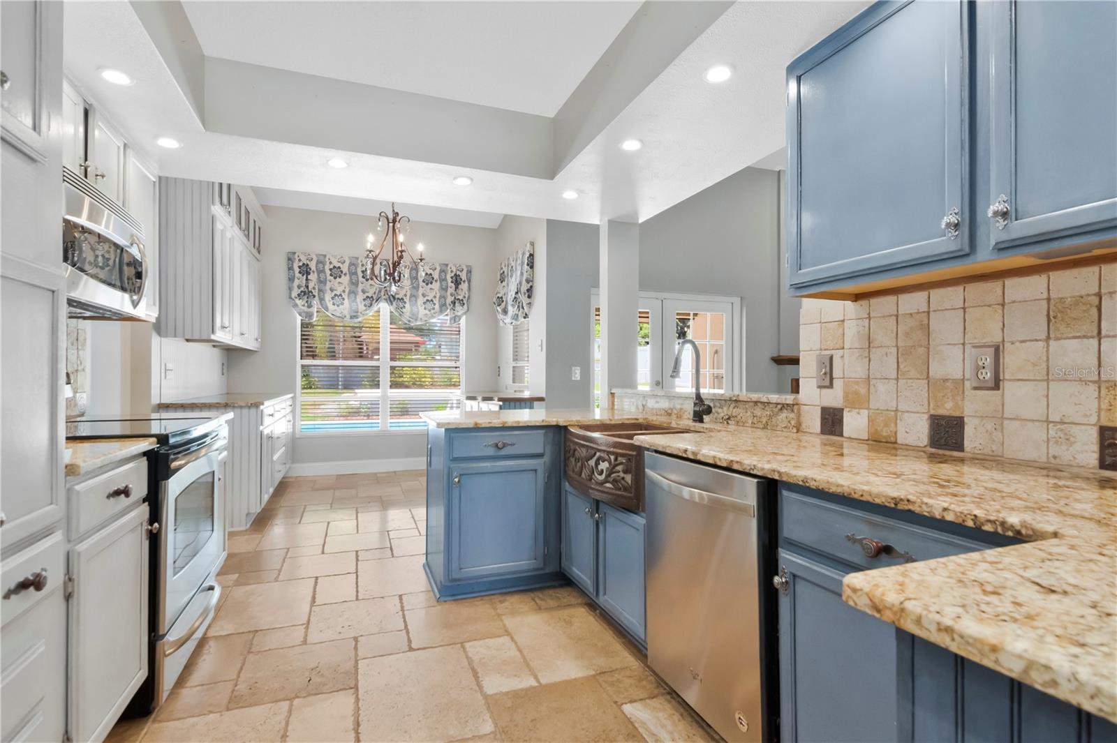 2608 BERRYVINE PL — photo 5