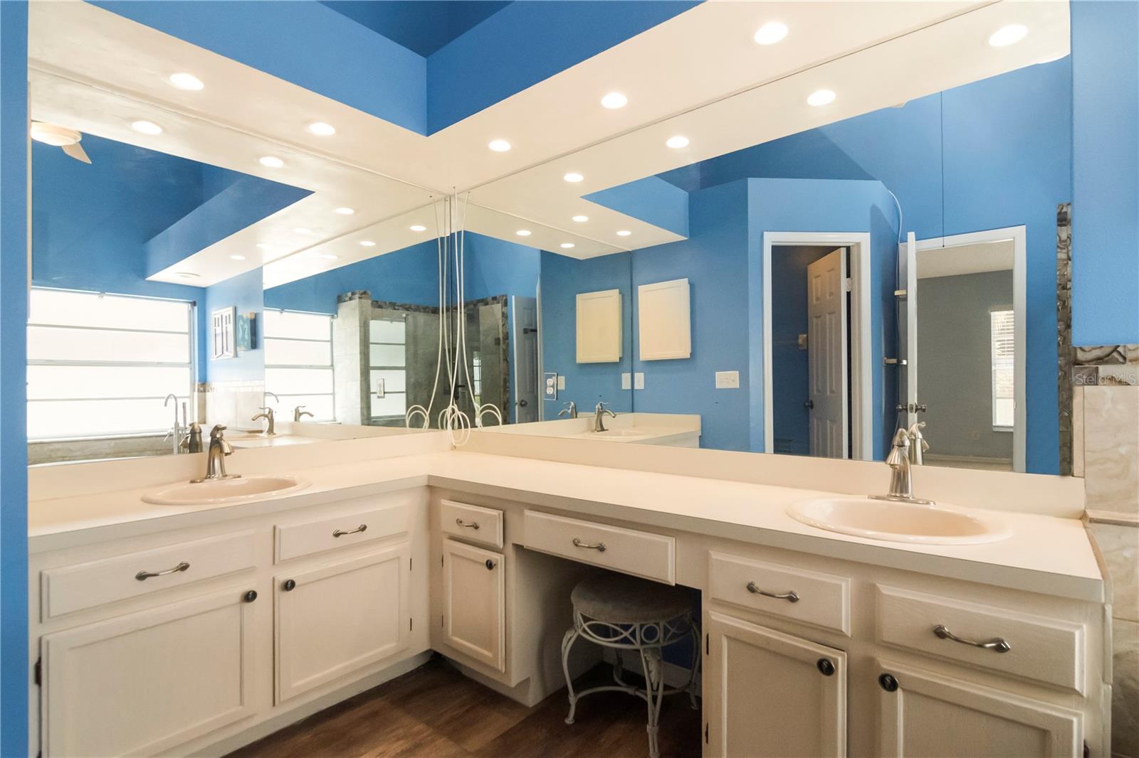 2608 BERRYVINE PL — photo 22