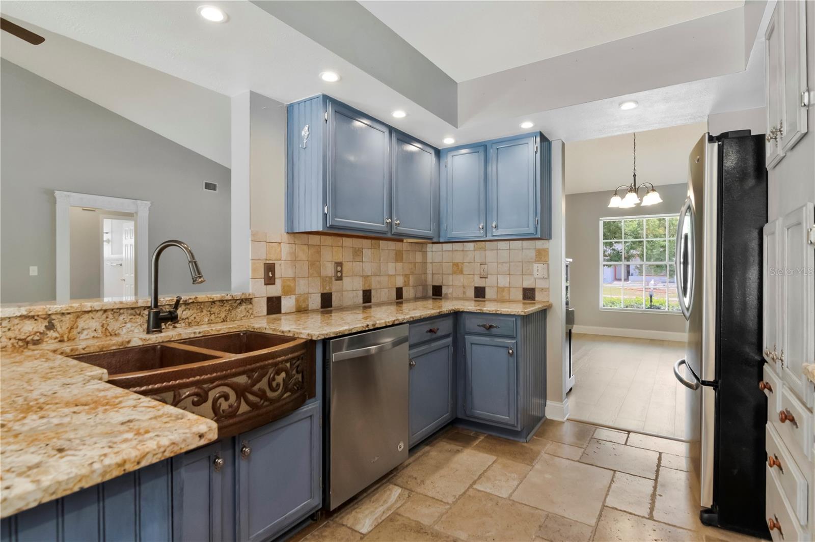 2608 BERRYVINE PL — photo 8
