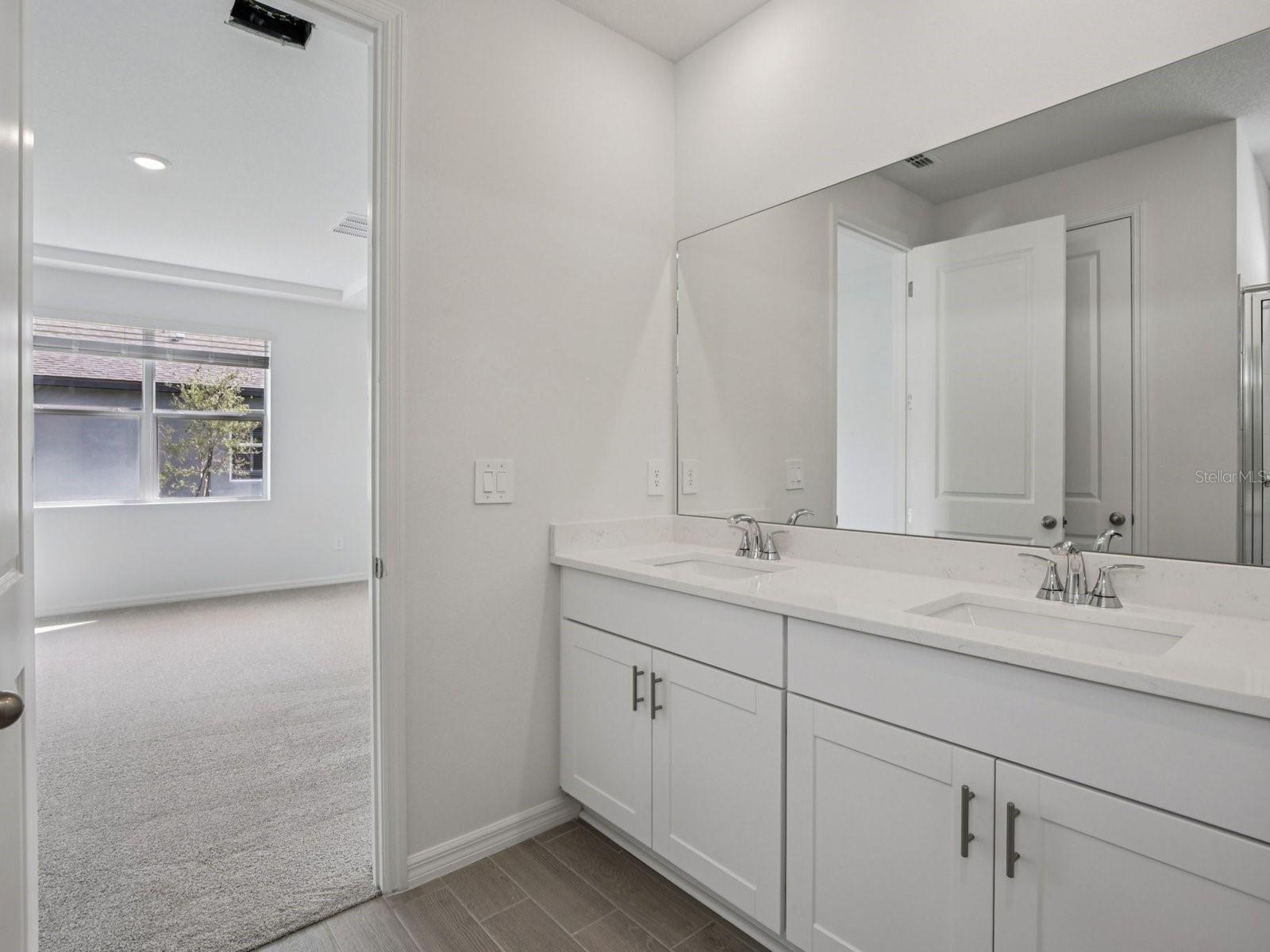 13216 SHELLMORE AVE — photo 14