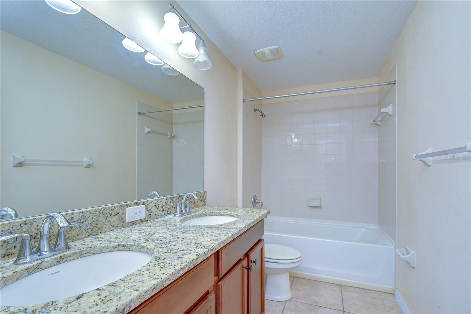 2451 DAKOTA ROCK DR — photo 25