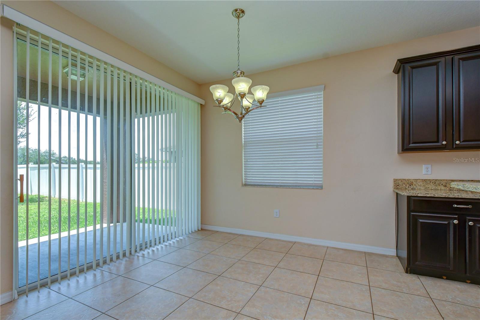 2451 DAKOTA ROCK DR — photo 20