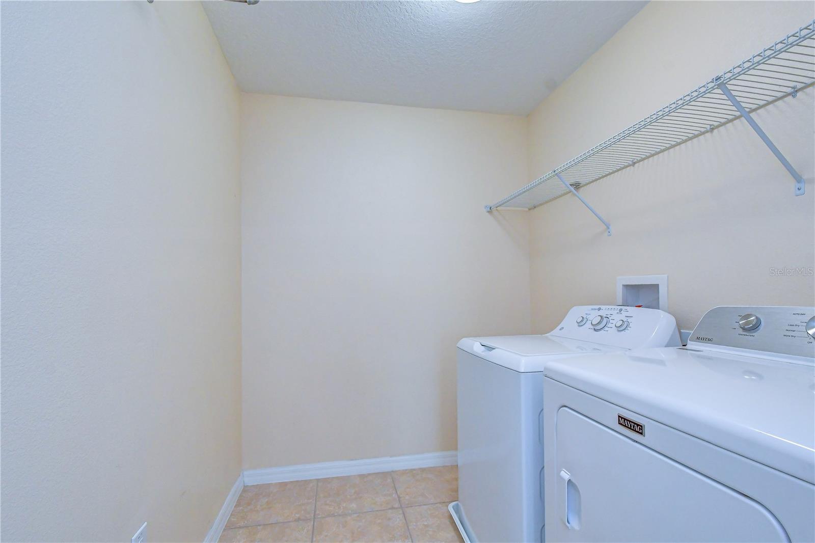 2451 DAKOTA ROCK DR — photo 26