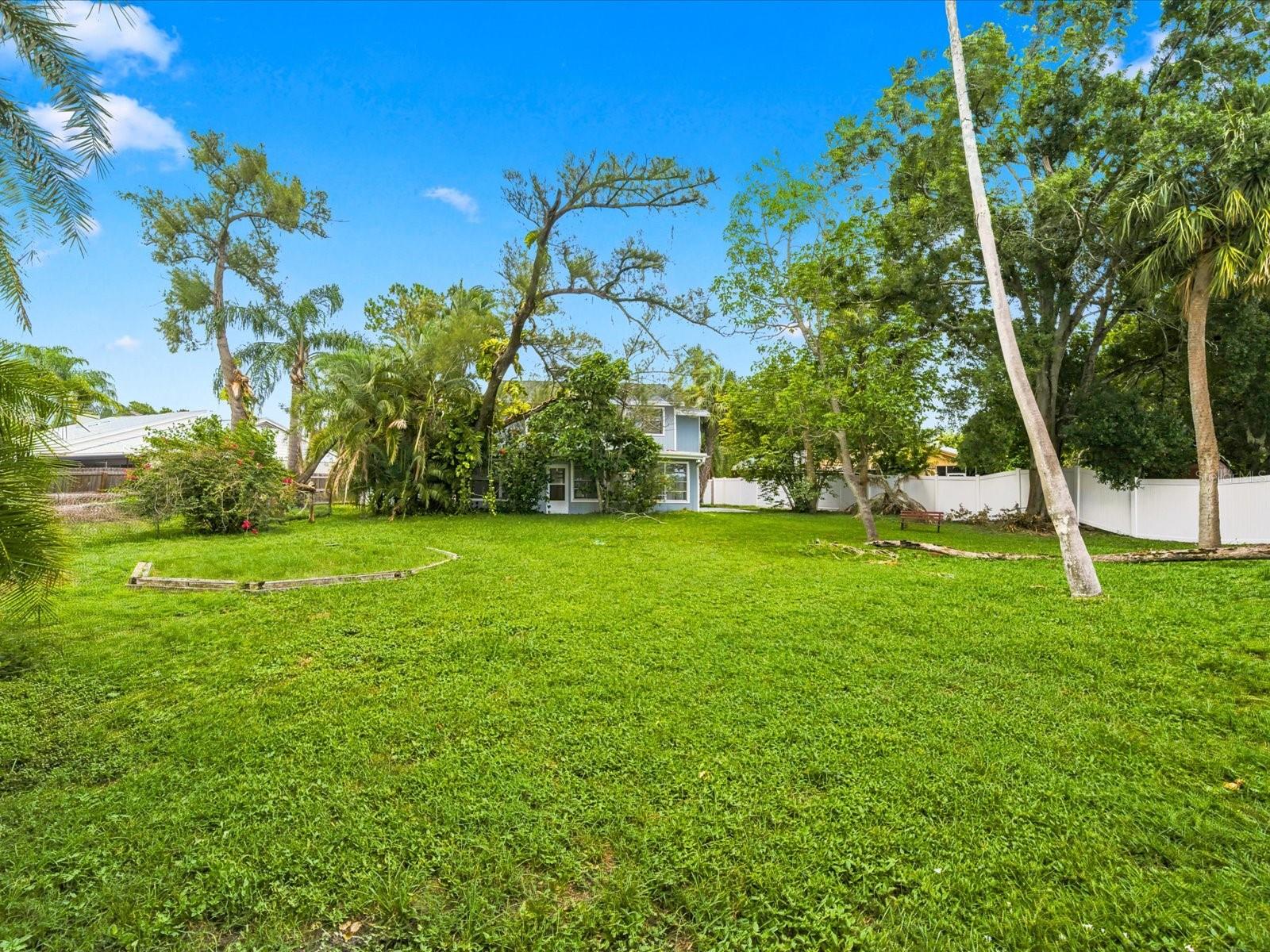 11314 LAUREL CREST LN — photo 44