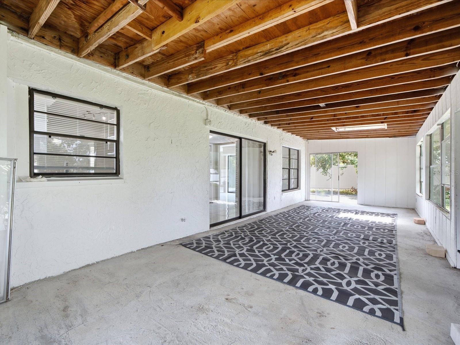11314 LAUREL CREST LN — photo 43