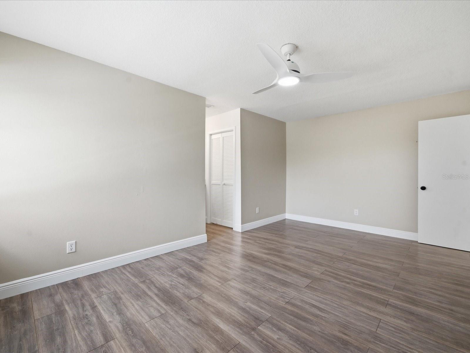 11314 LAUREL CREST LN — photo 29