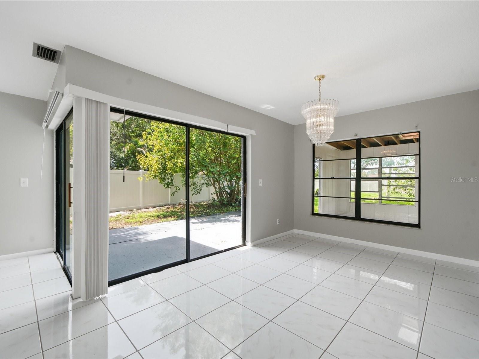 11314 LAUREL CREST LN — photo 11