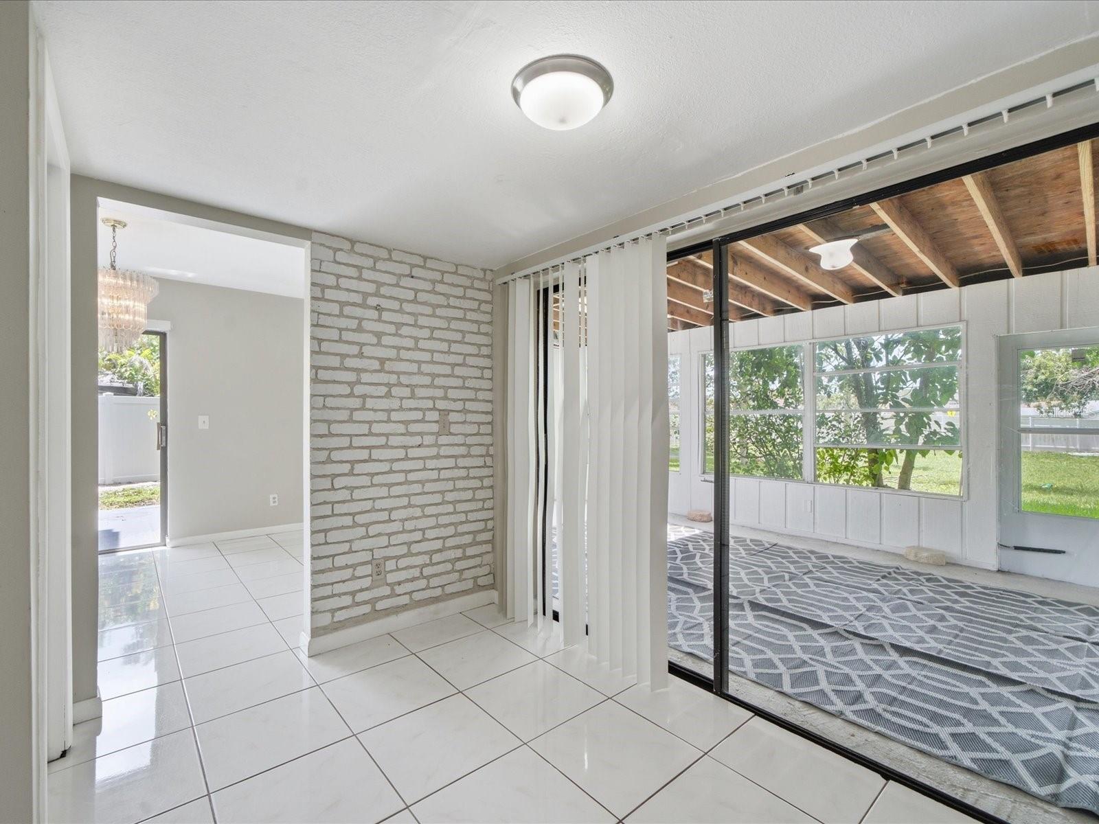 11314 LAUREL CREST LN — photo 36