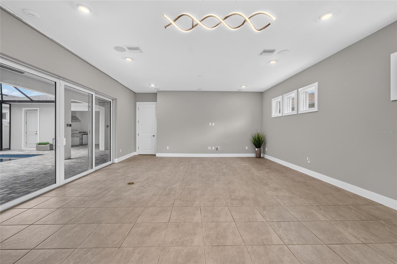 8910 DRUMMER PLANK DR — photo 10