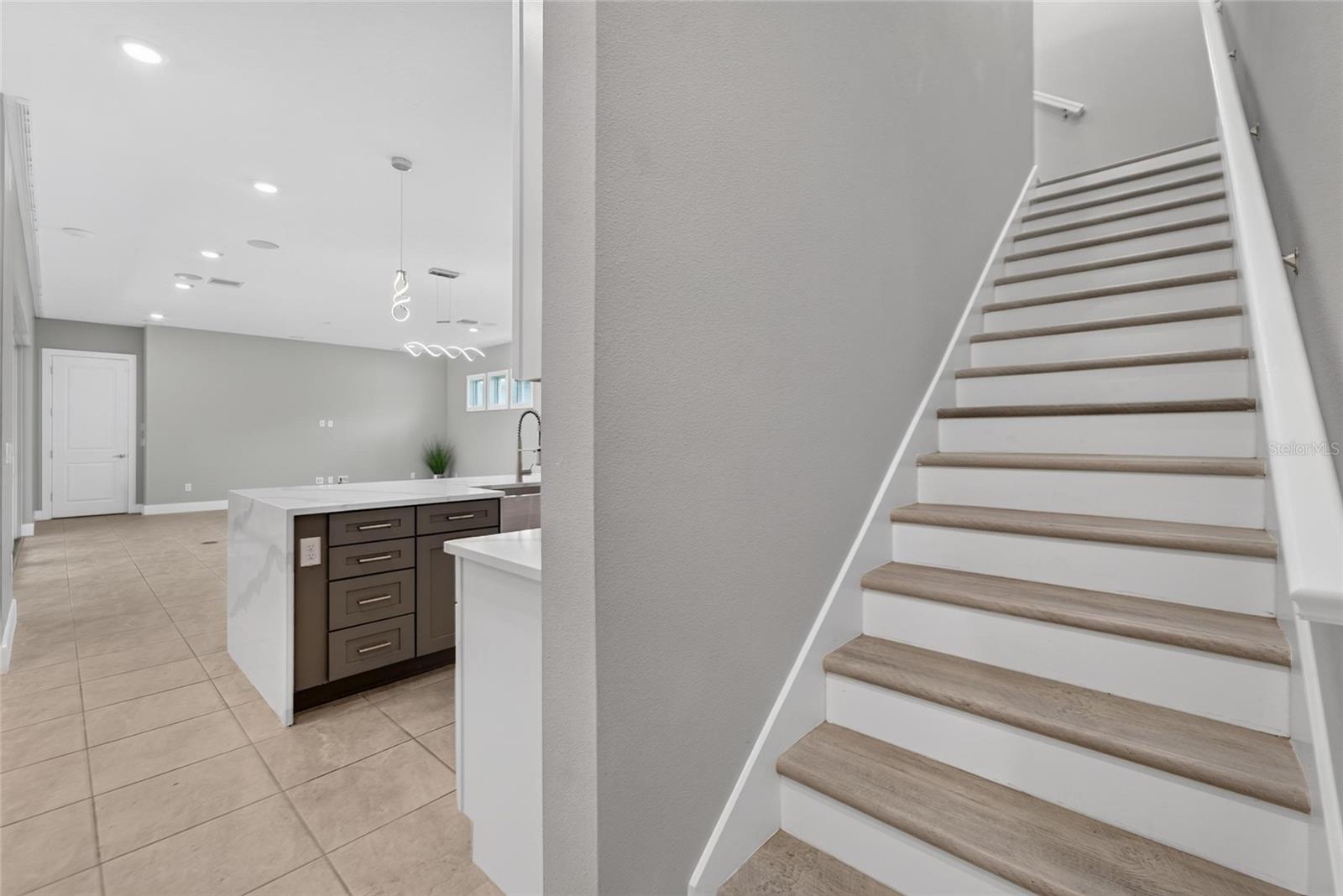 8910 DRUMMER PLANK DR — photo 46
