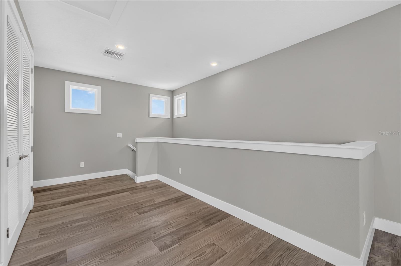 8910 DRUMMER PLANK DR — photo 48