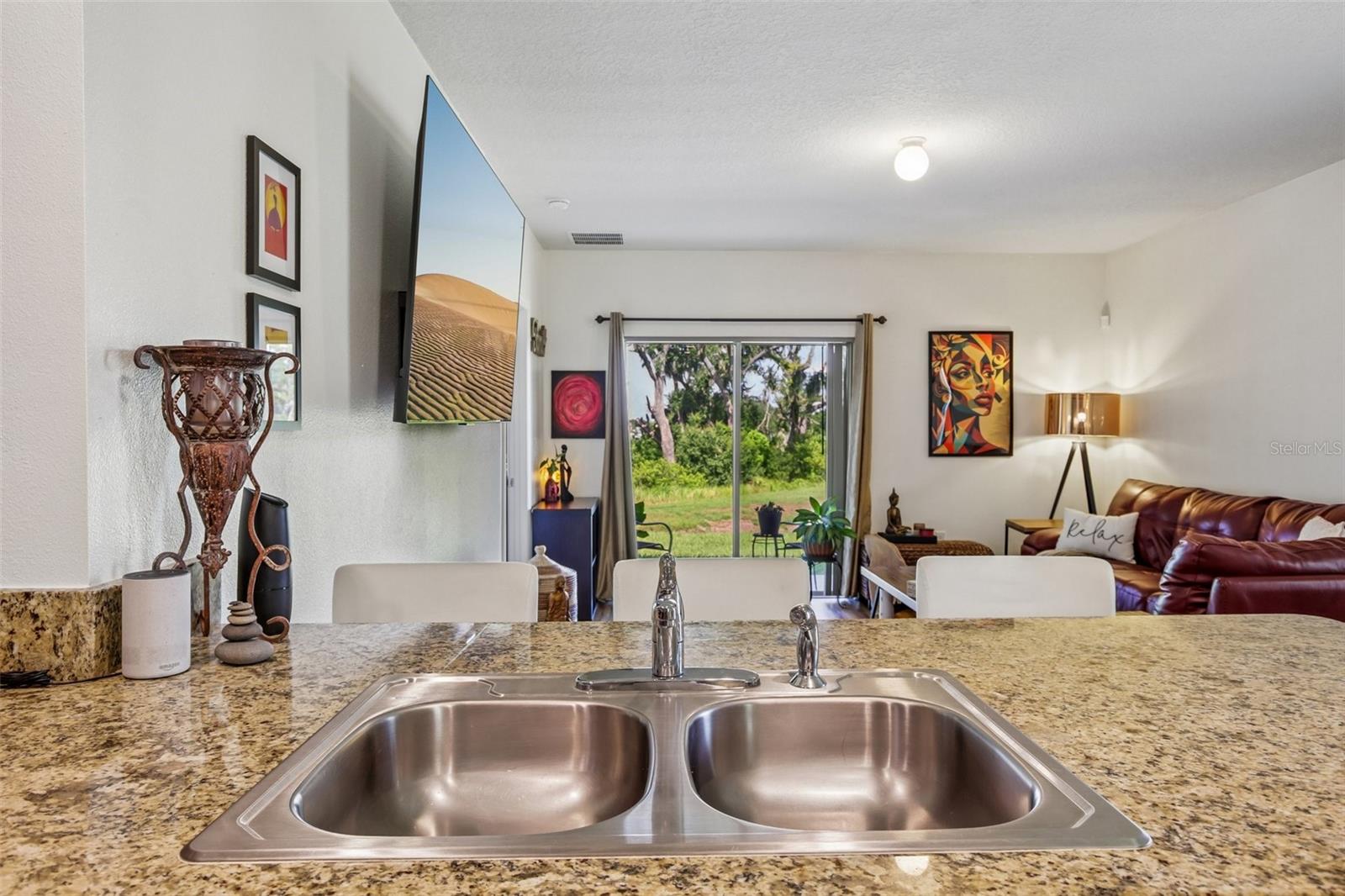 11008 LELAND GROVES DR — photo 10