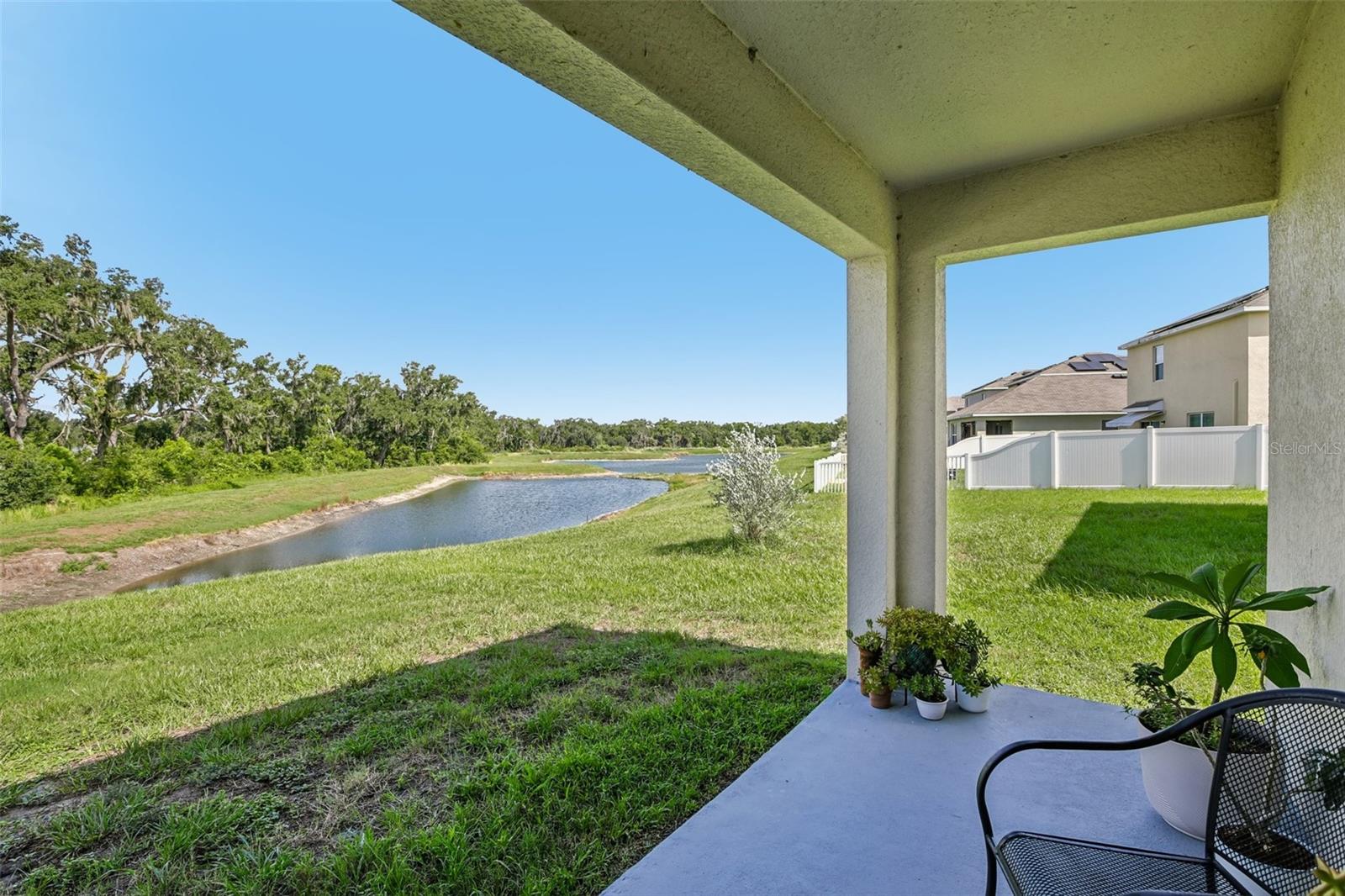 11008 LELAND GROVES DR — photo 2