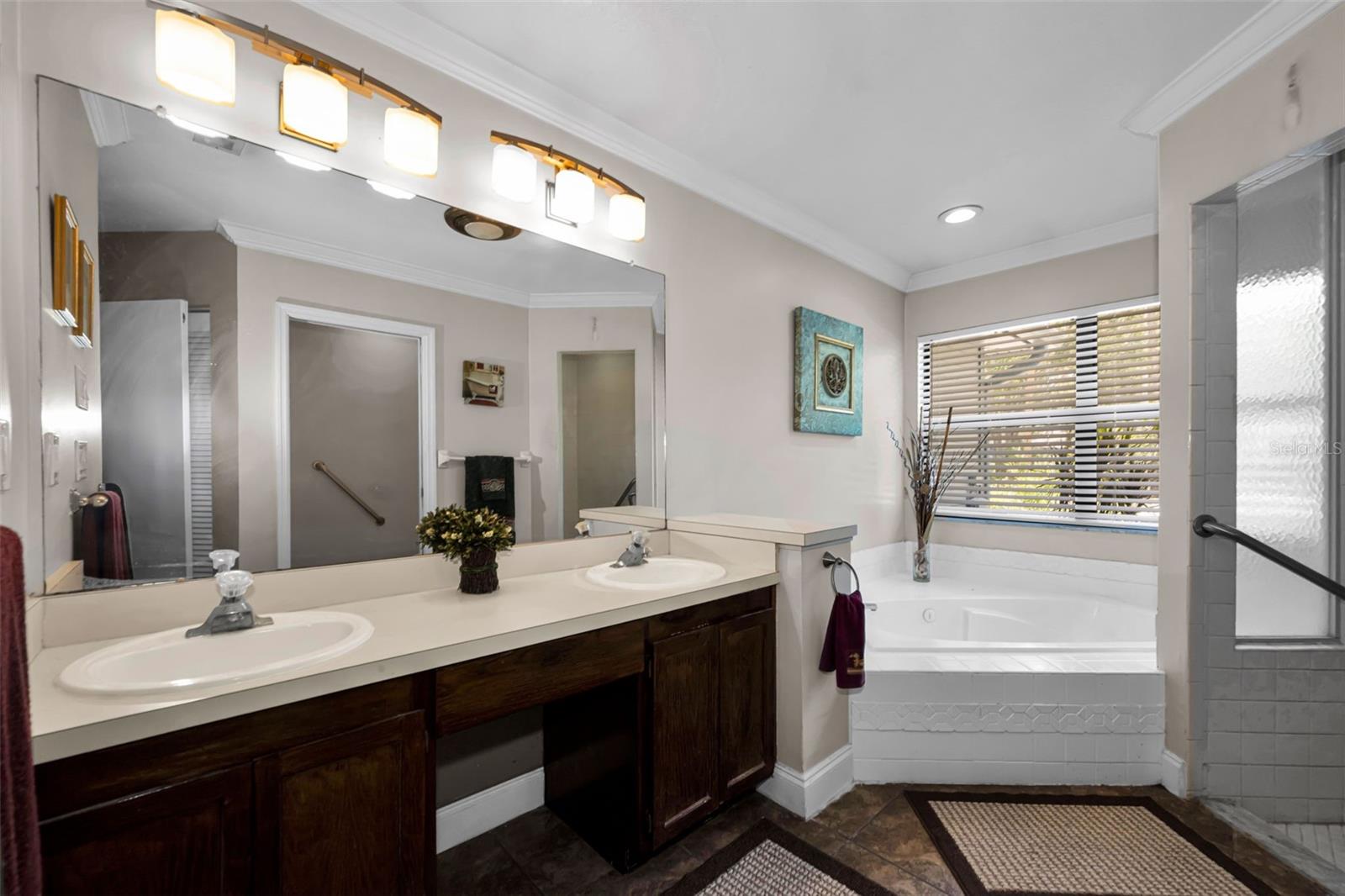 80 SUMMERWINDS LN — photo 28