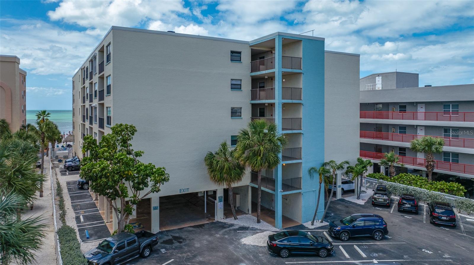 12924 GULF BLVD #105 — photo 36