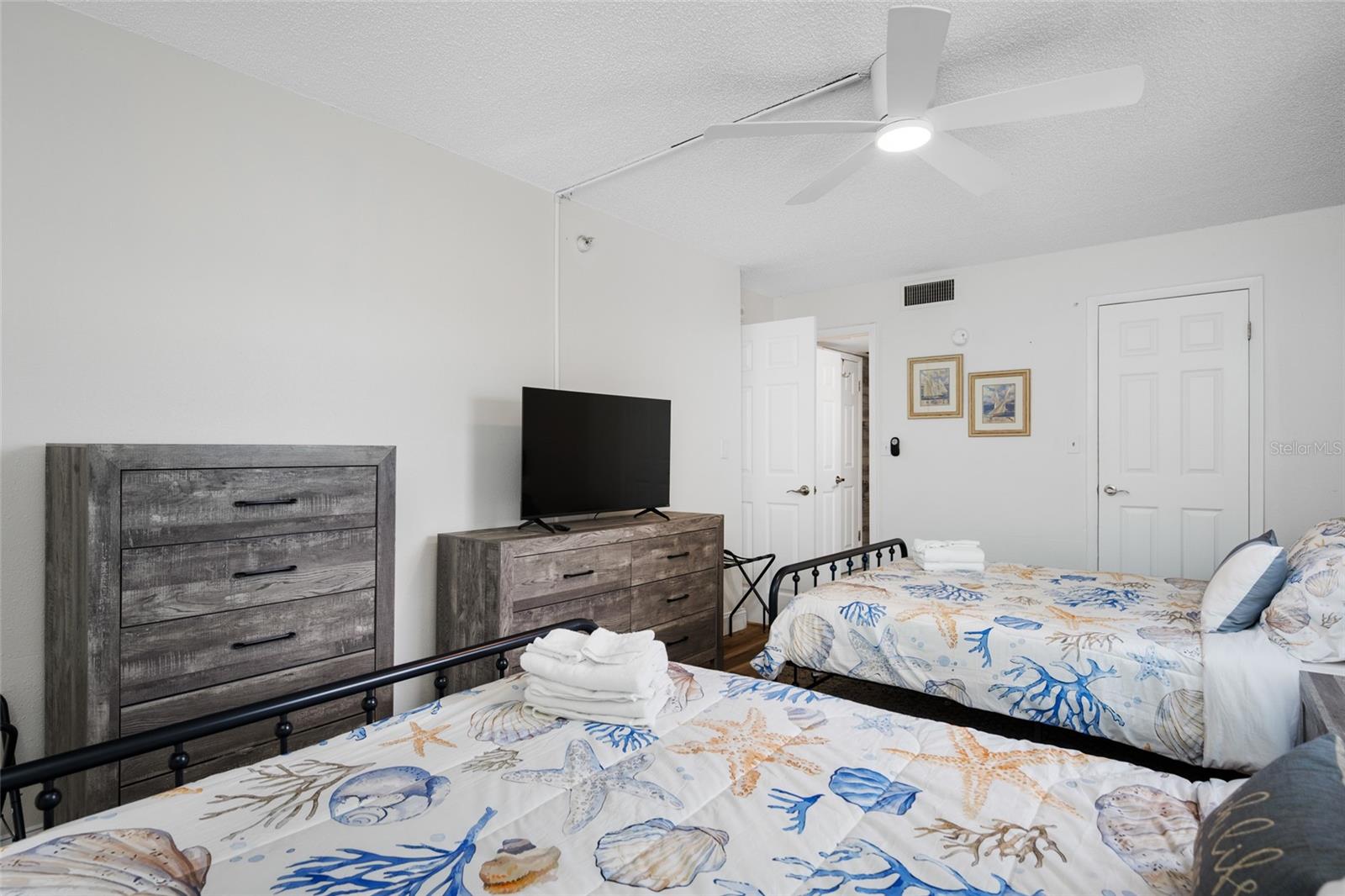 12924 GULF BLVD #105 — photo 23