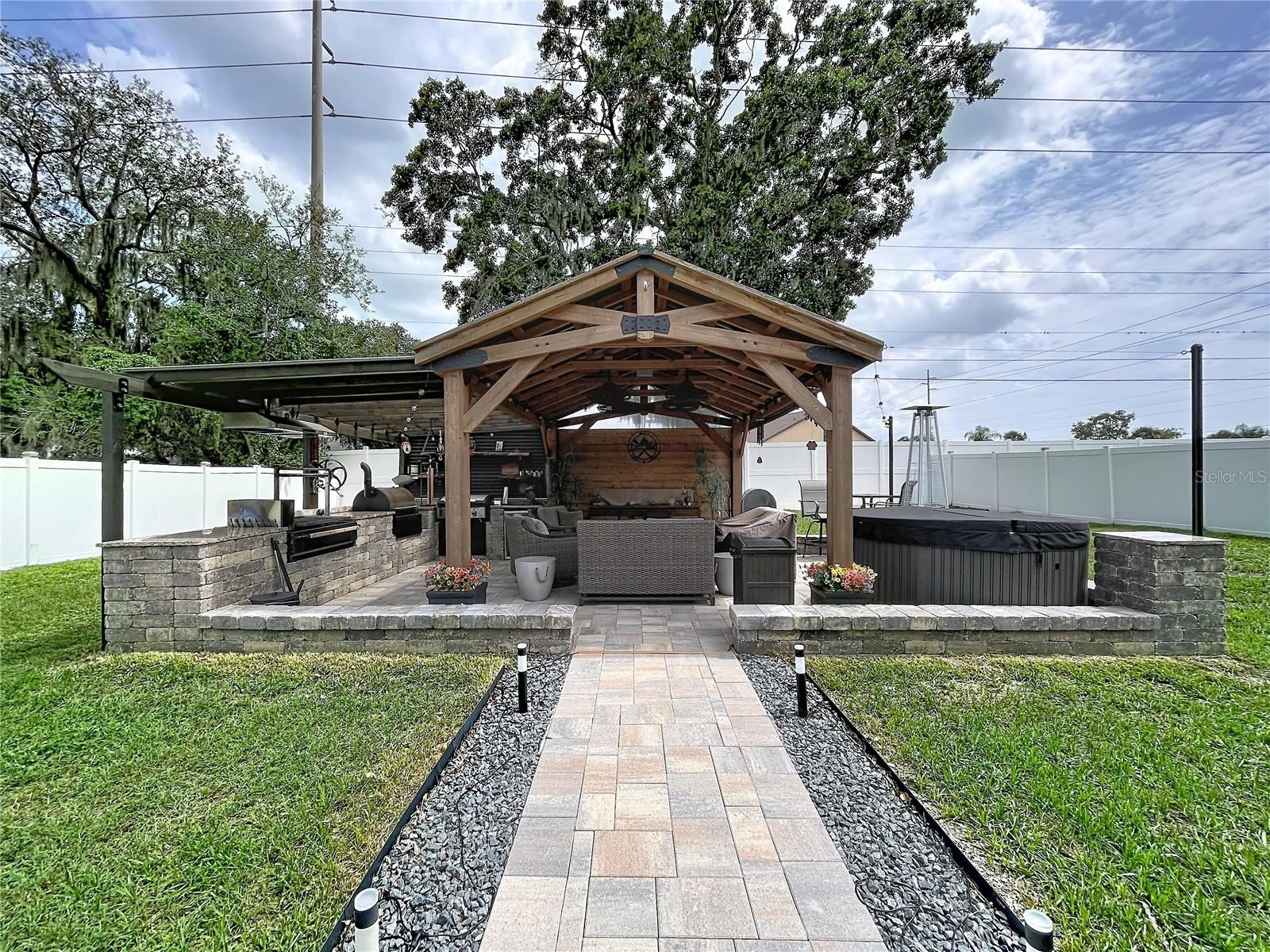 1748 BROOKSTONE WAY — photo 4