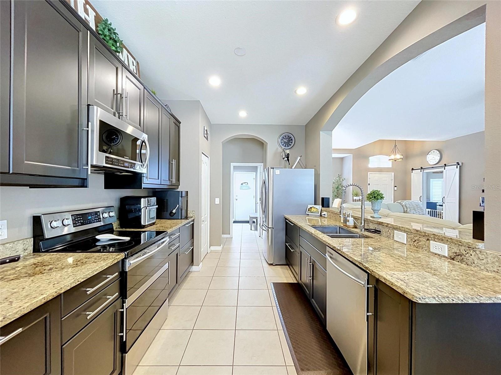 1748 BROOKSTONE WAY — photo 15