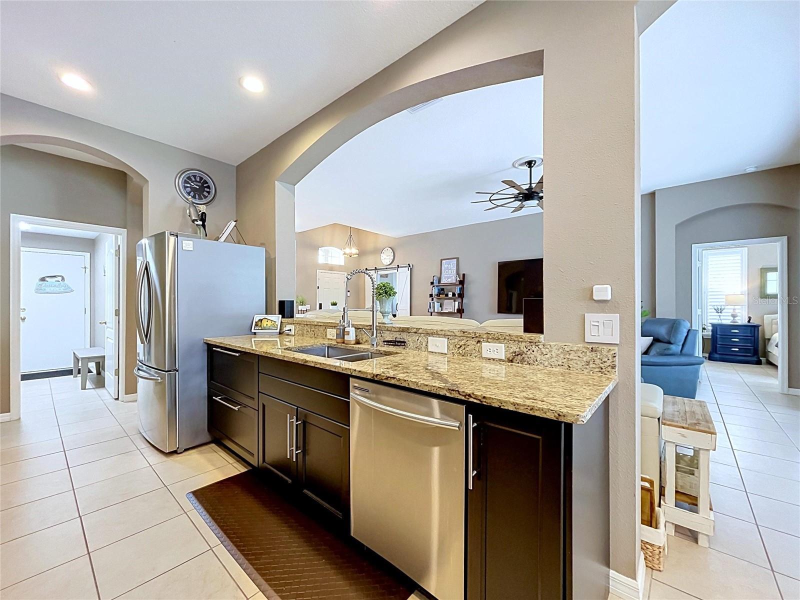 1748 BROOKSTONE WAY — photo 3