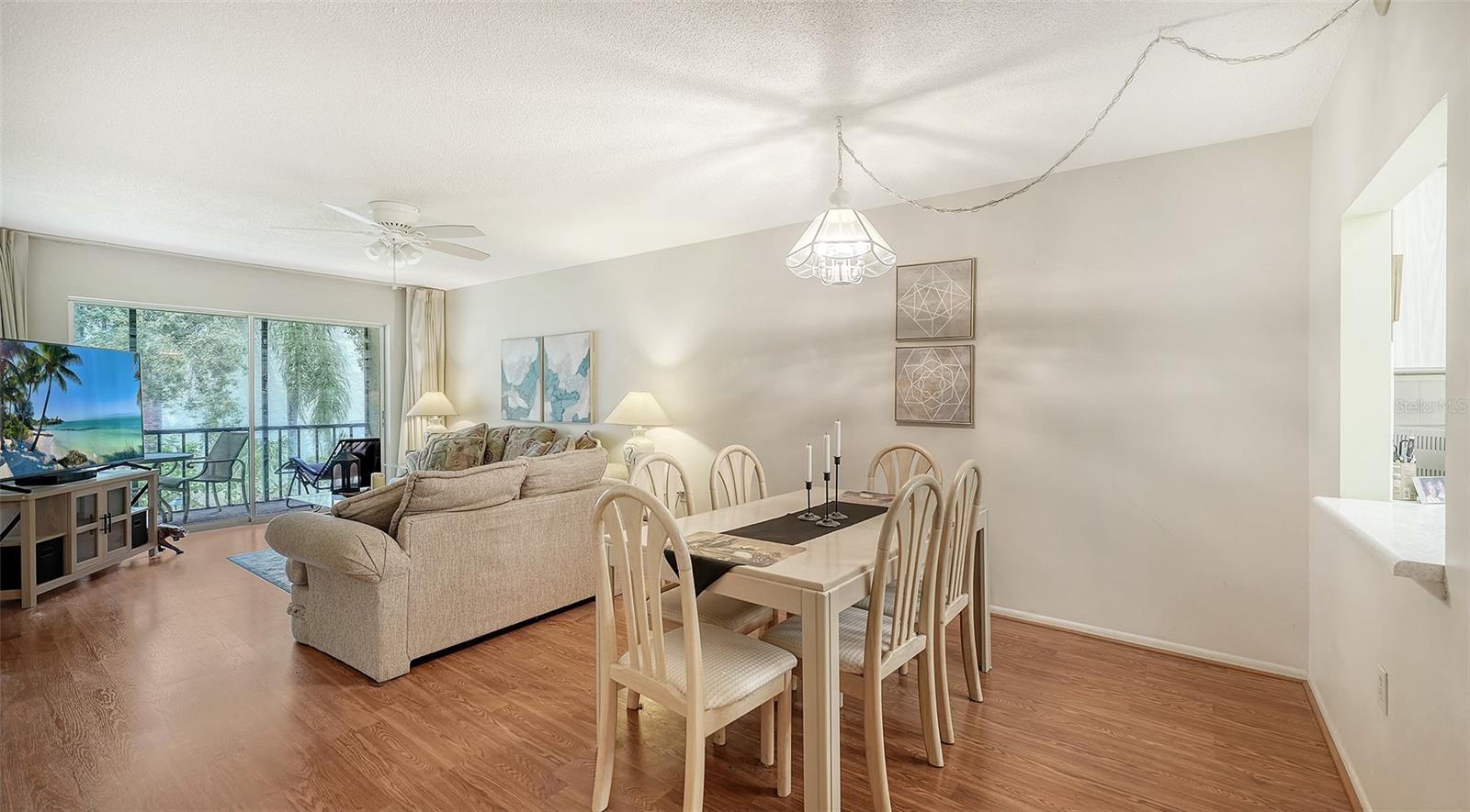 2260 STICKNEY POINT RD #324 — photo 3