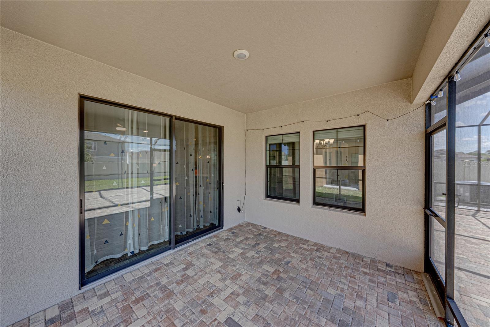 14633 RED CASTLE AVE — photo 62