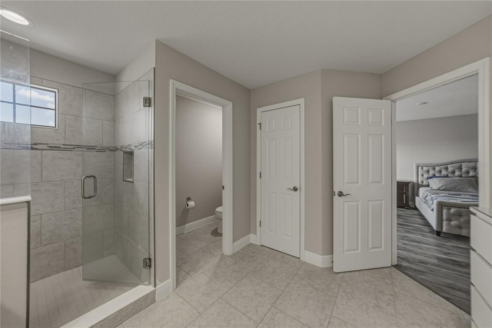 14633 RED CASTLE AVE — photo 49