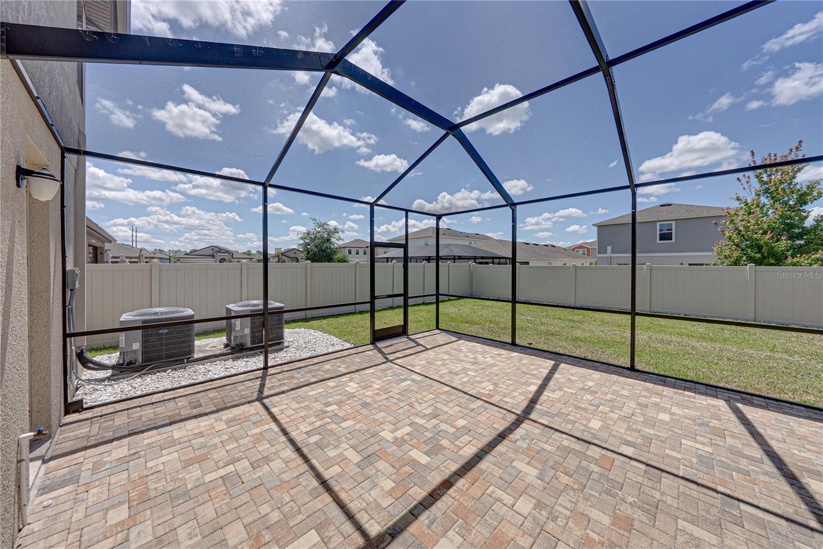 14633 RED CASTLE AVE — photo 63