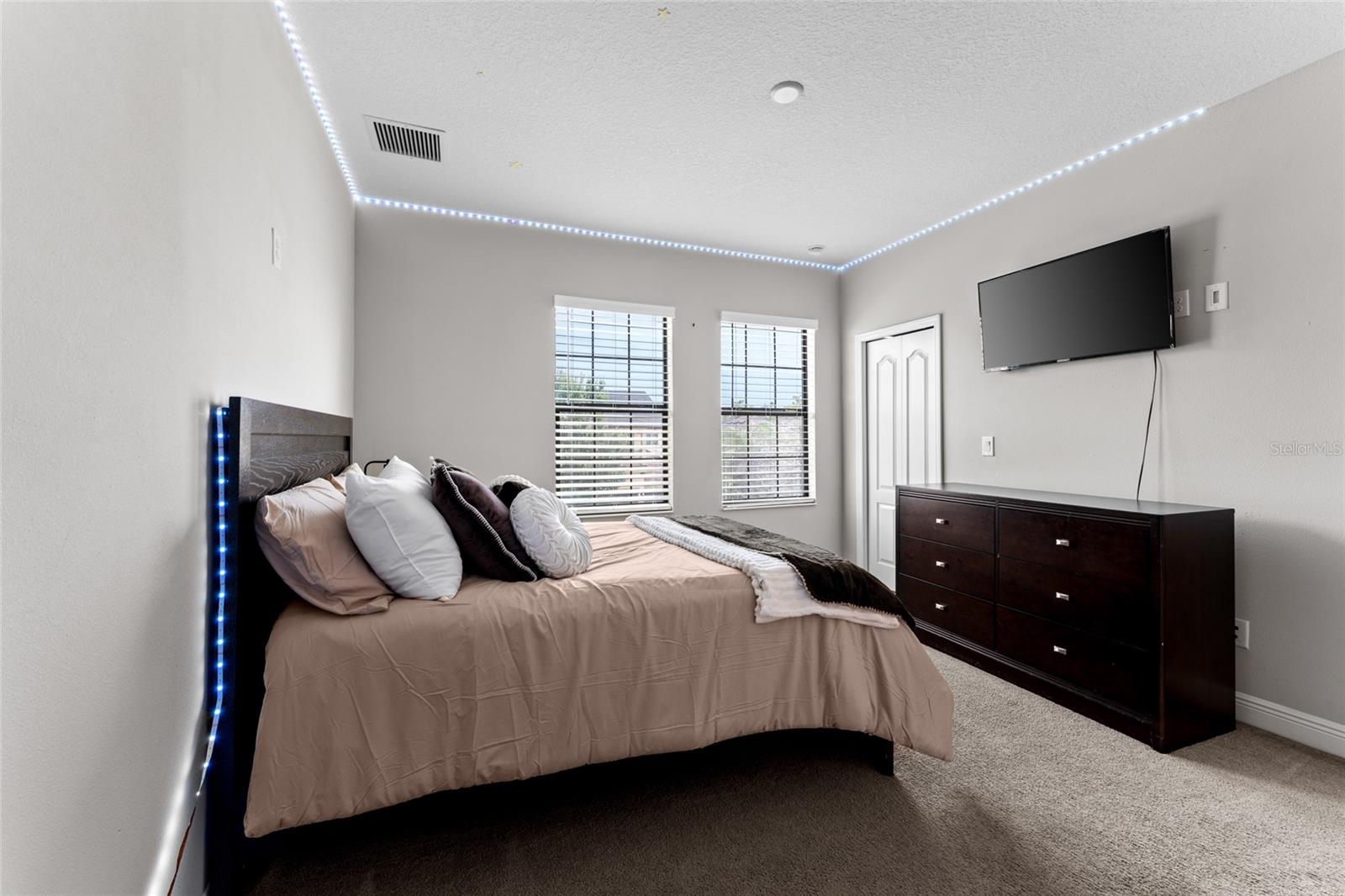 13826 MOONSTONE CANYON DR — photo 52